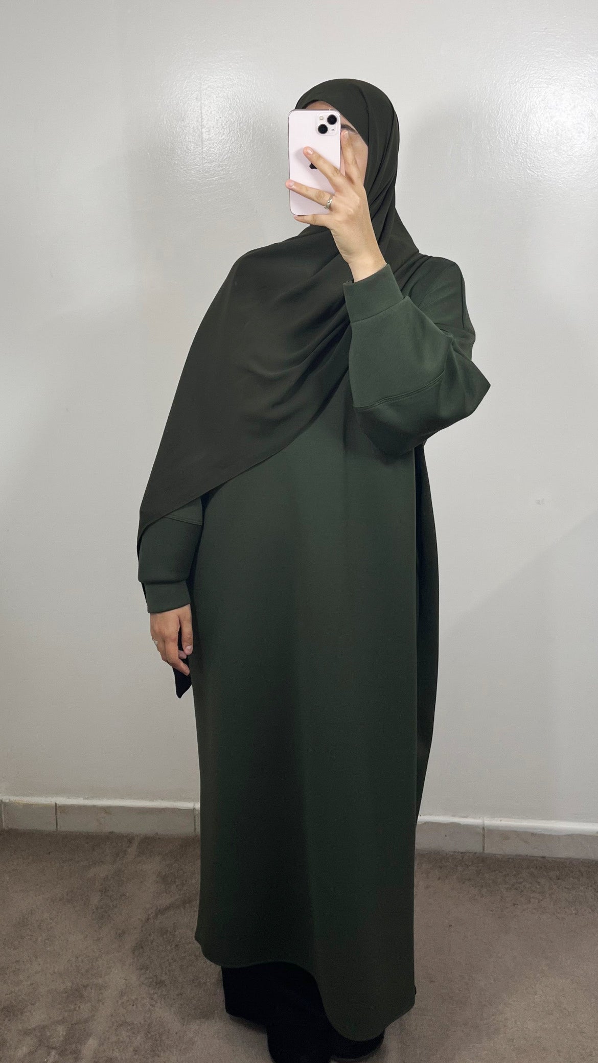 ROBE SWEAT COMFY VERT KAKI