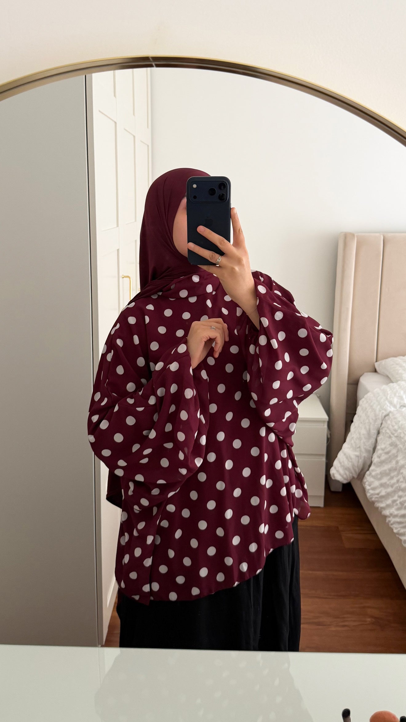 BLOUSE À POIS BORDEAU