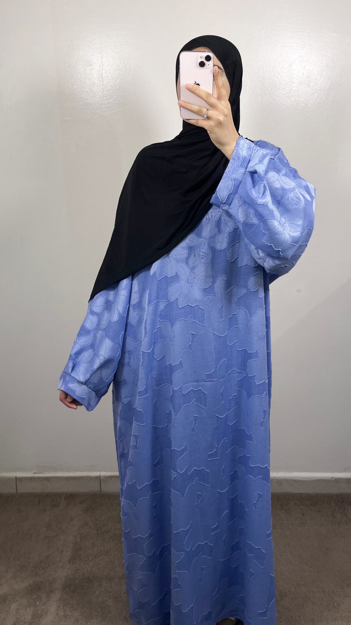 ABAYA MOTIF FLEUR BLEU