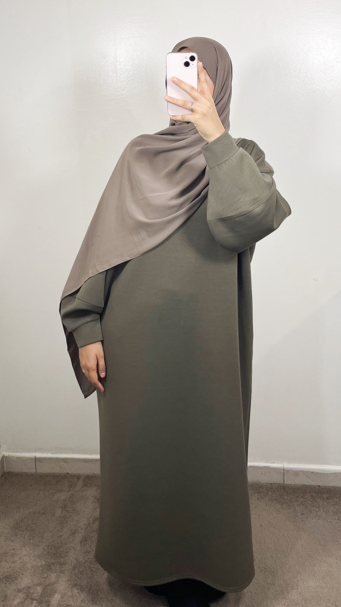 ROBE SWEAT COMFY TAUPE