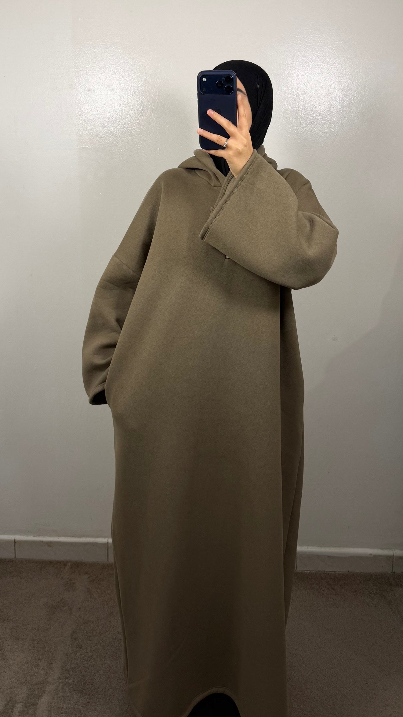 ROBE SWEAT AMIRA TAUPE