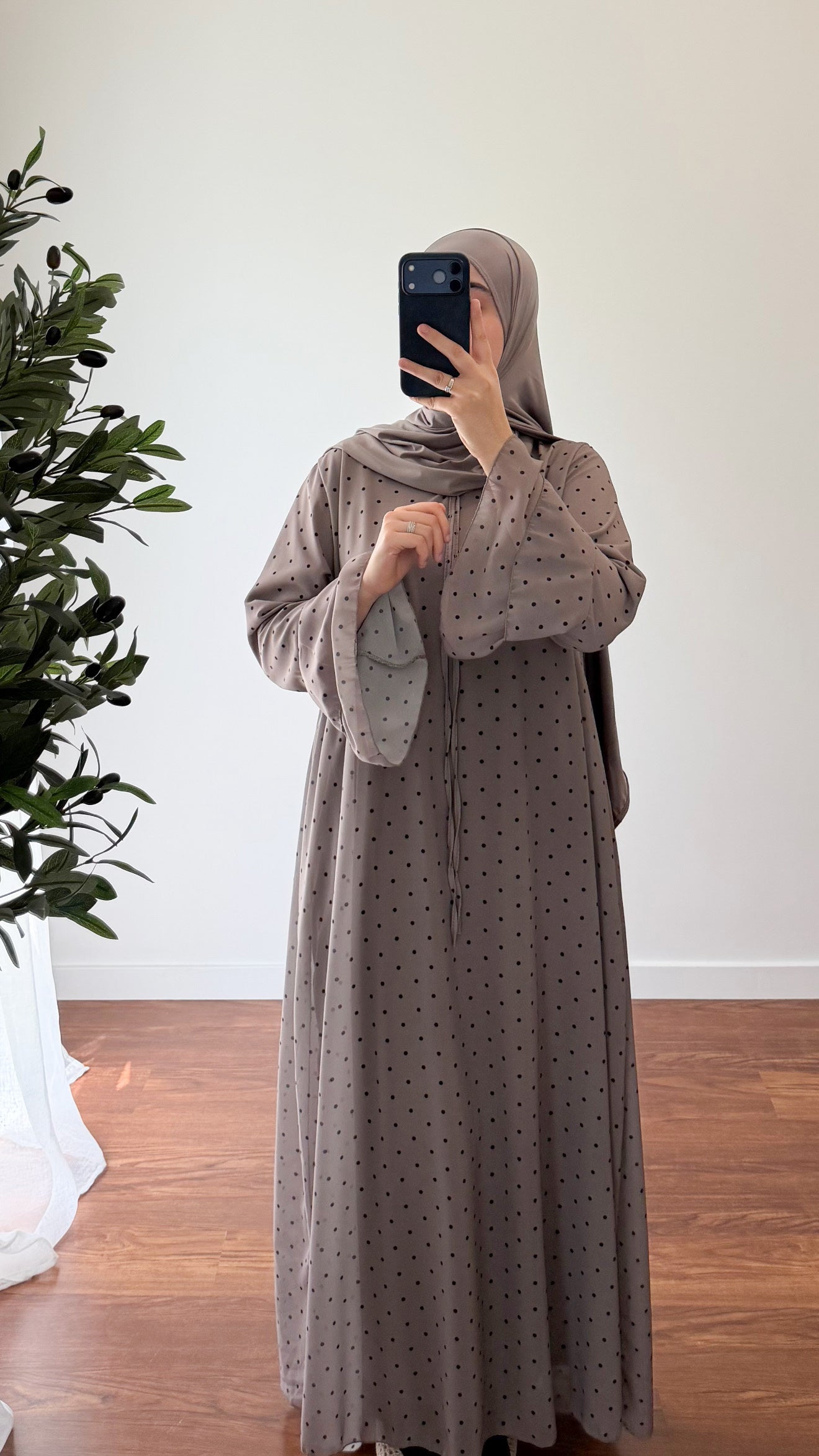 ROBE À PETITS POIS TAUPE