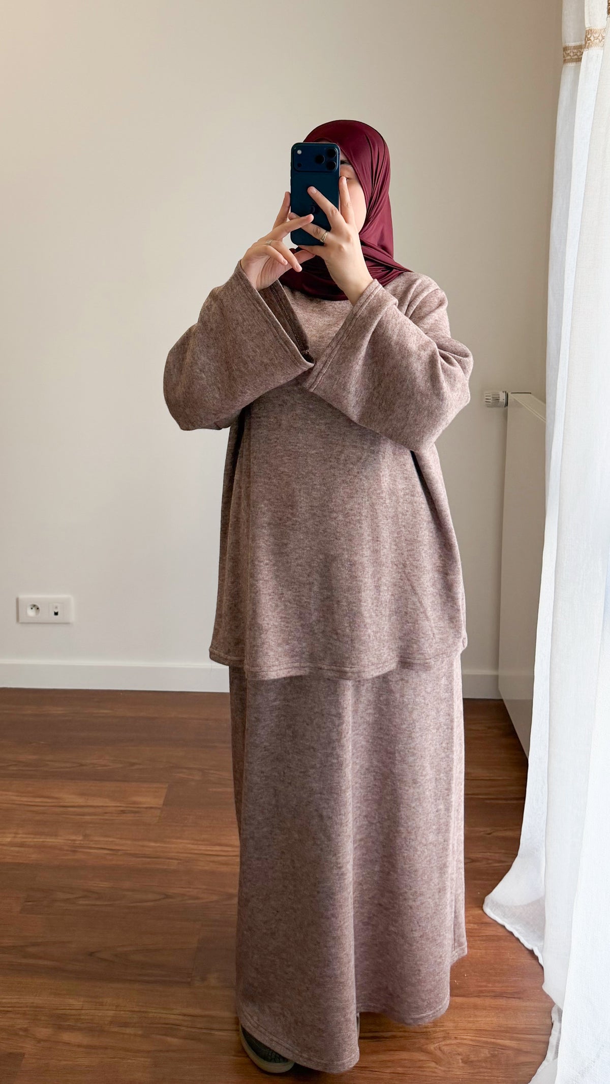 ENSEMBLE JUPE EN MAILLE TAUPE