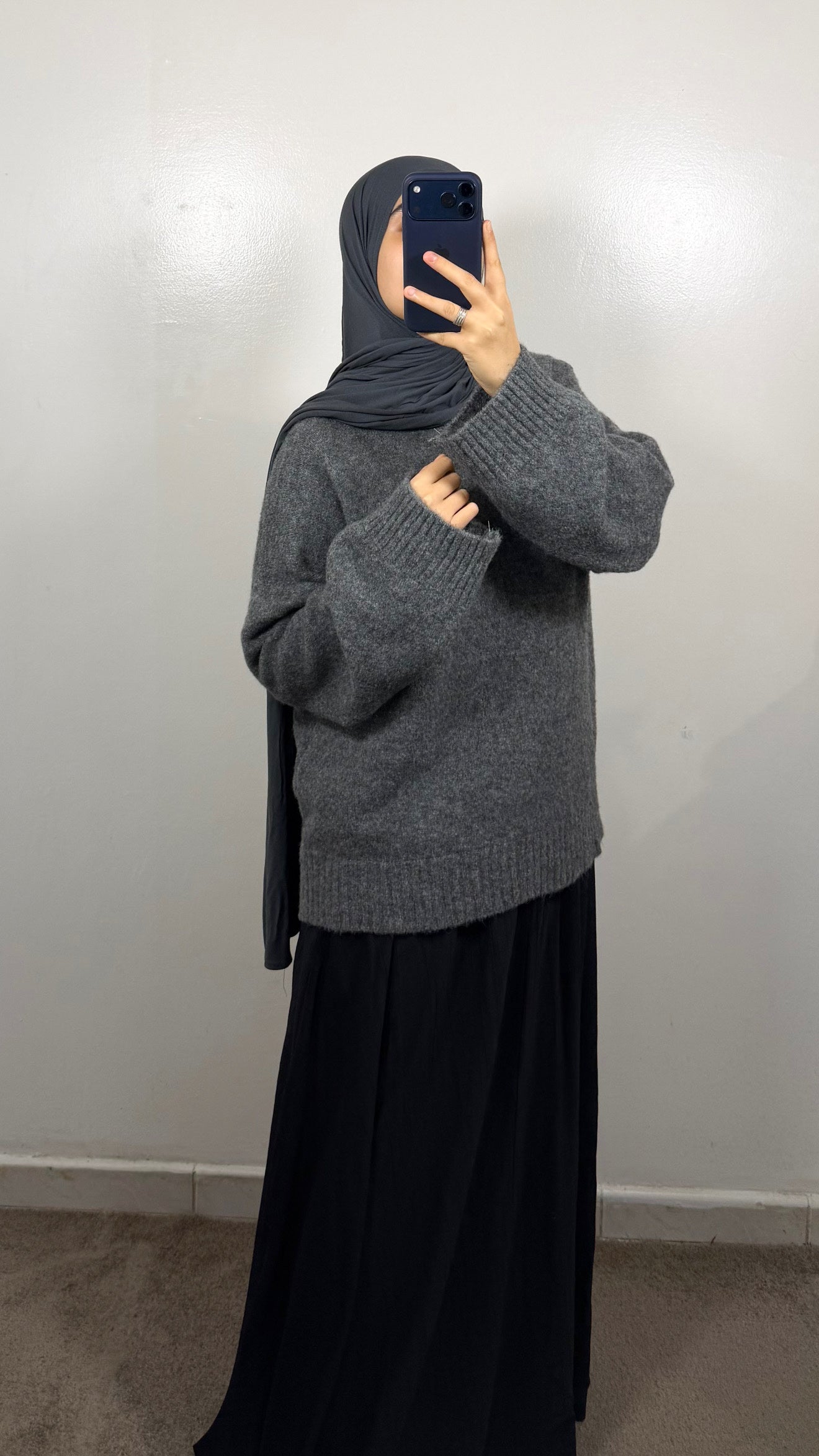 PULL INAYA GRIS FONCÉ