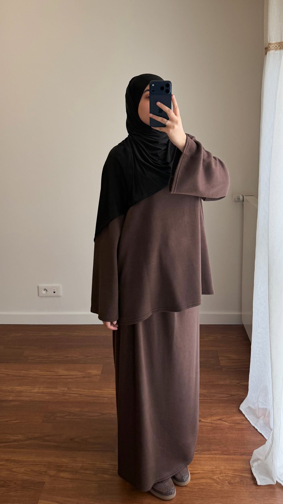 ENSEMBLE JUPE EN MAILLE MARRON