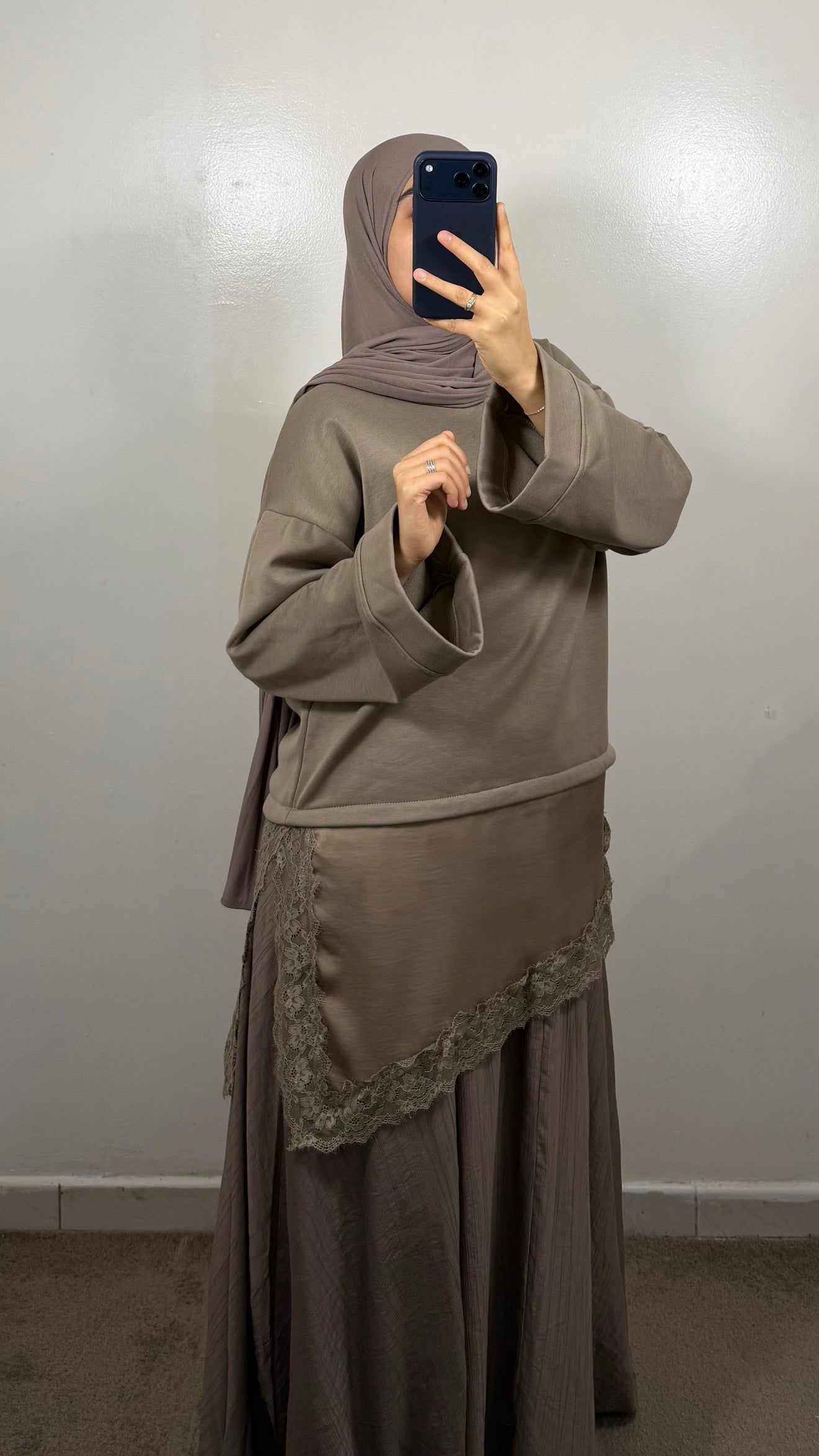 TOP T-SHIRT EPAIS DENTELLE TAUPE