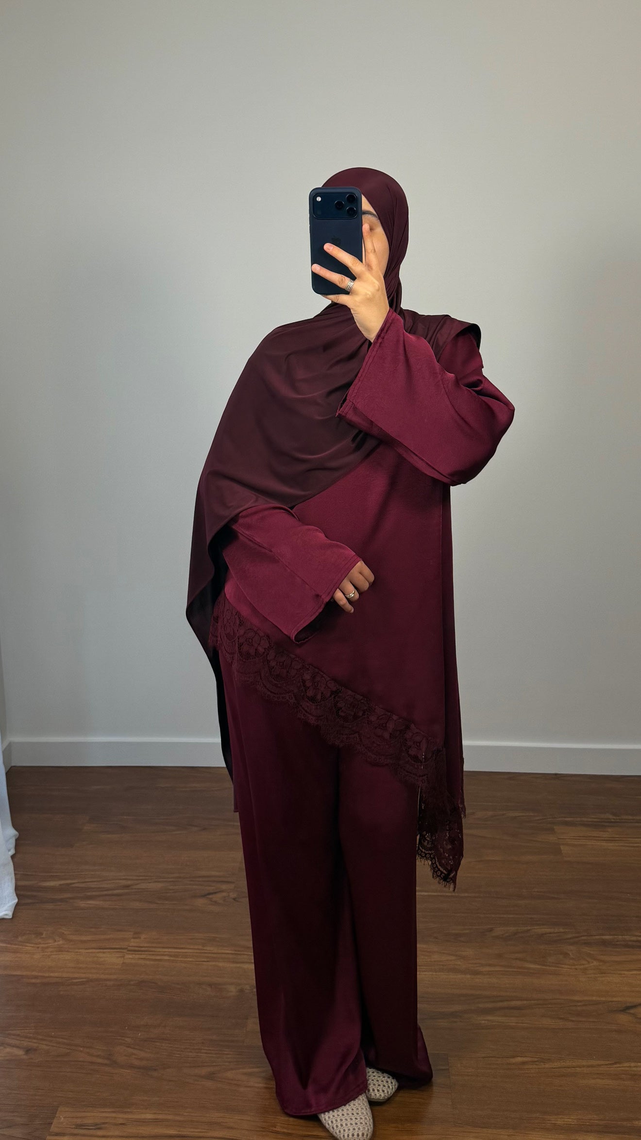 ENSEMBLE HAUT ASYMÉTRIQUE + PANTALON BORDEAU