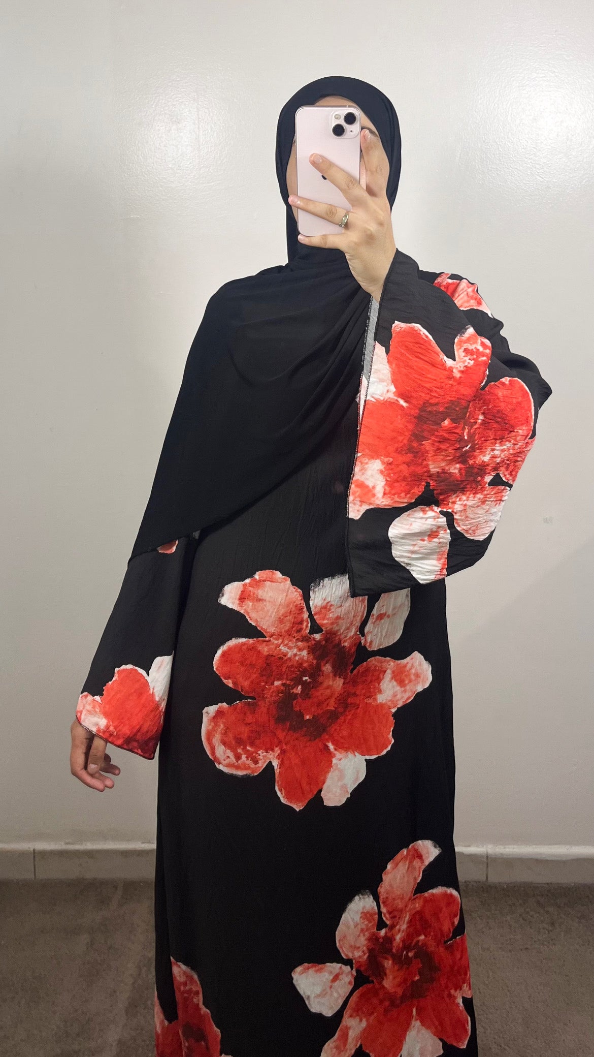 ROBE FLOWER NOIR/ROUGE