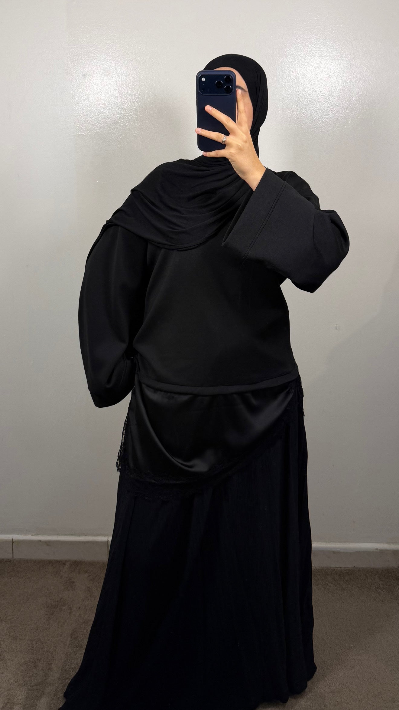 TOP T-SHIRT EPAIS DENTELLE NOIR