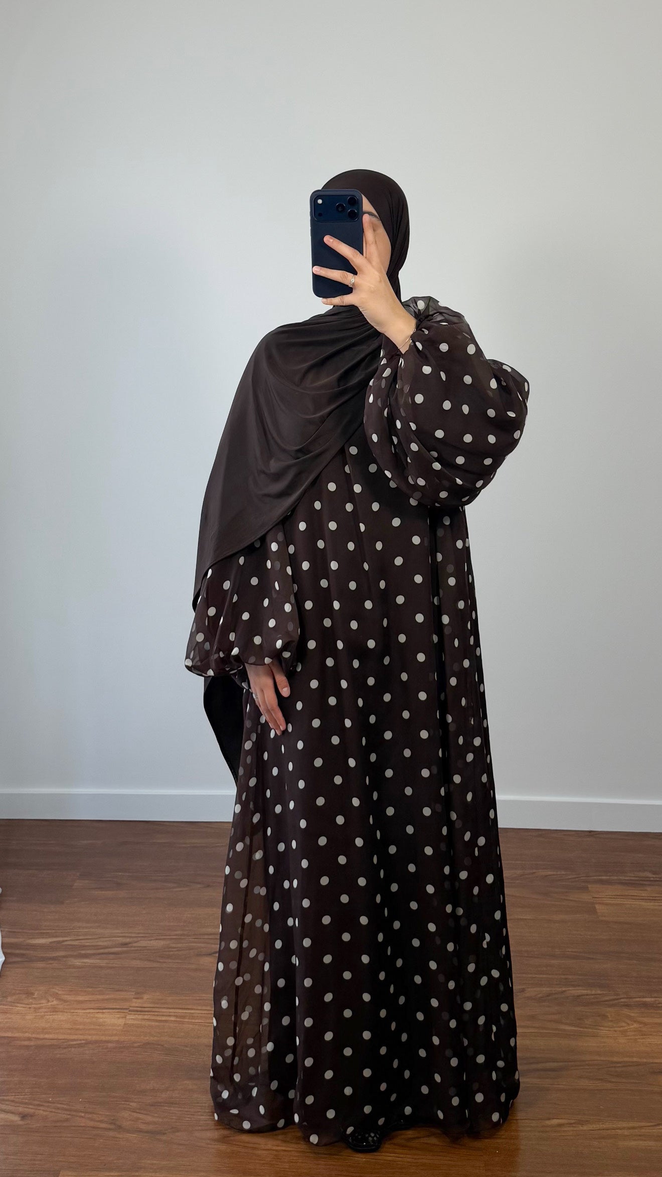 ROBE À POIS MARRON