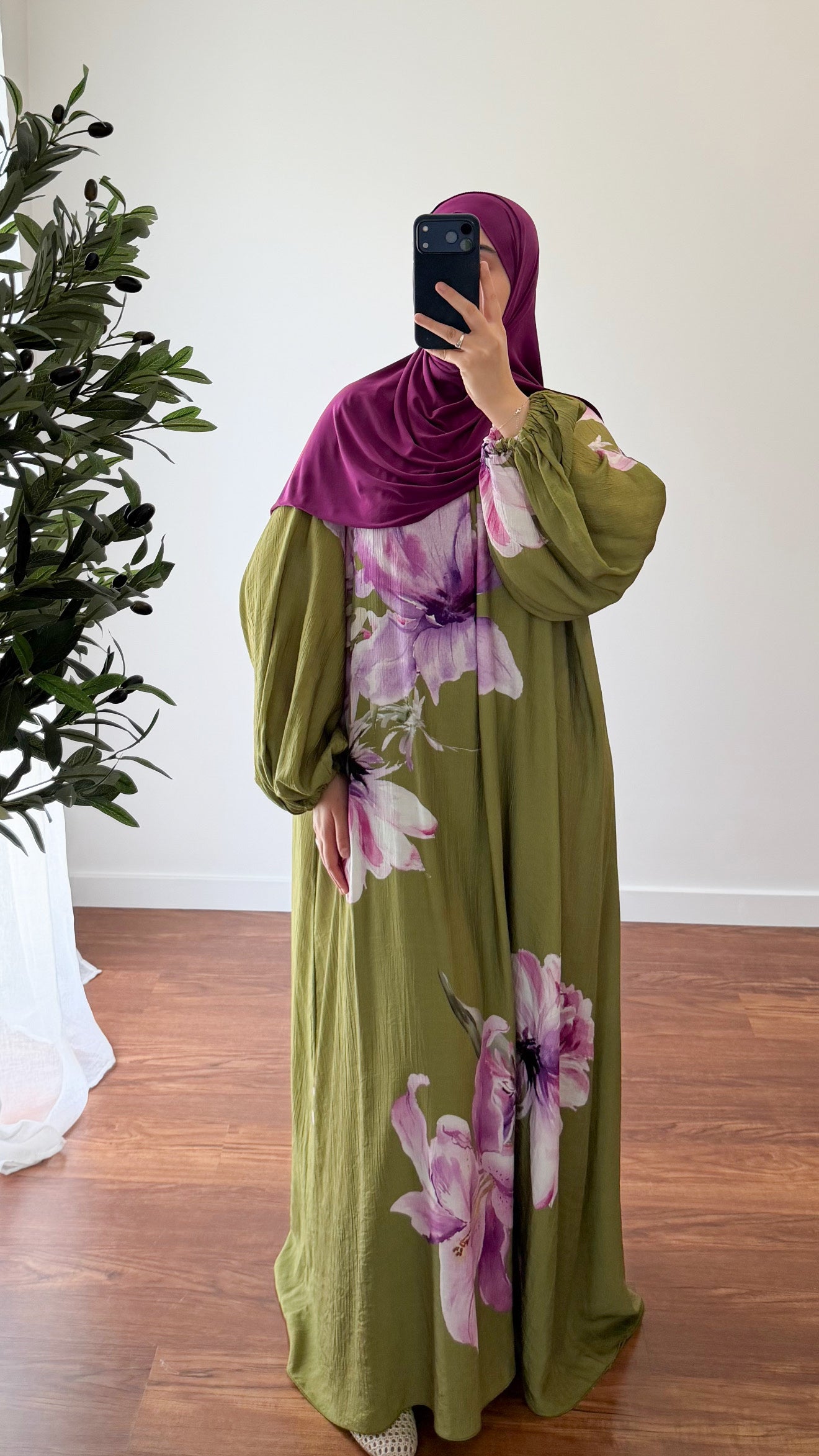 ABAYA FLEURIE VERT OLIVE