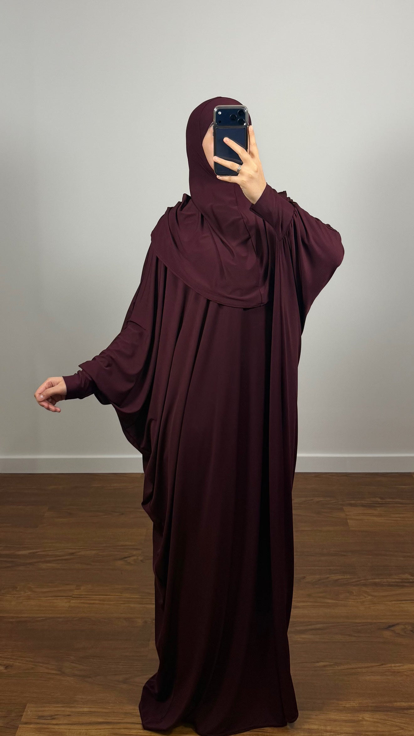 ROBE DE PRIÈRE BORDEAU EN JERSEY PREMIUM