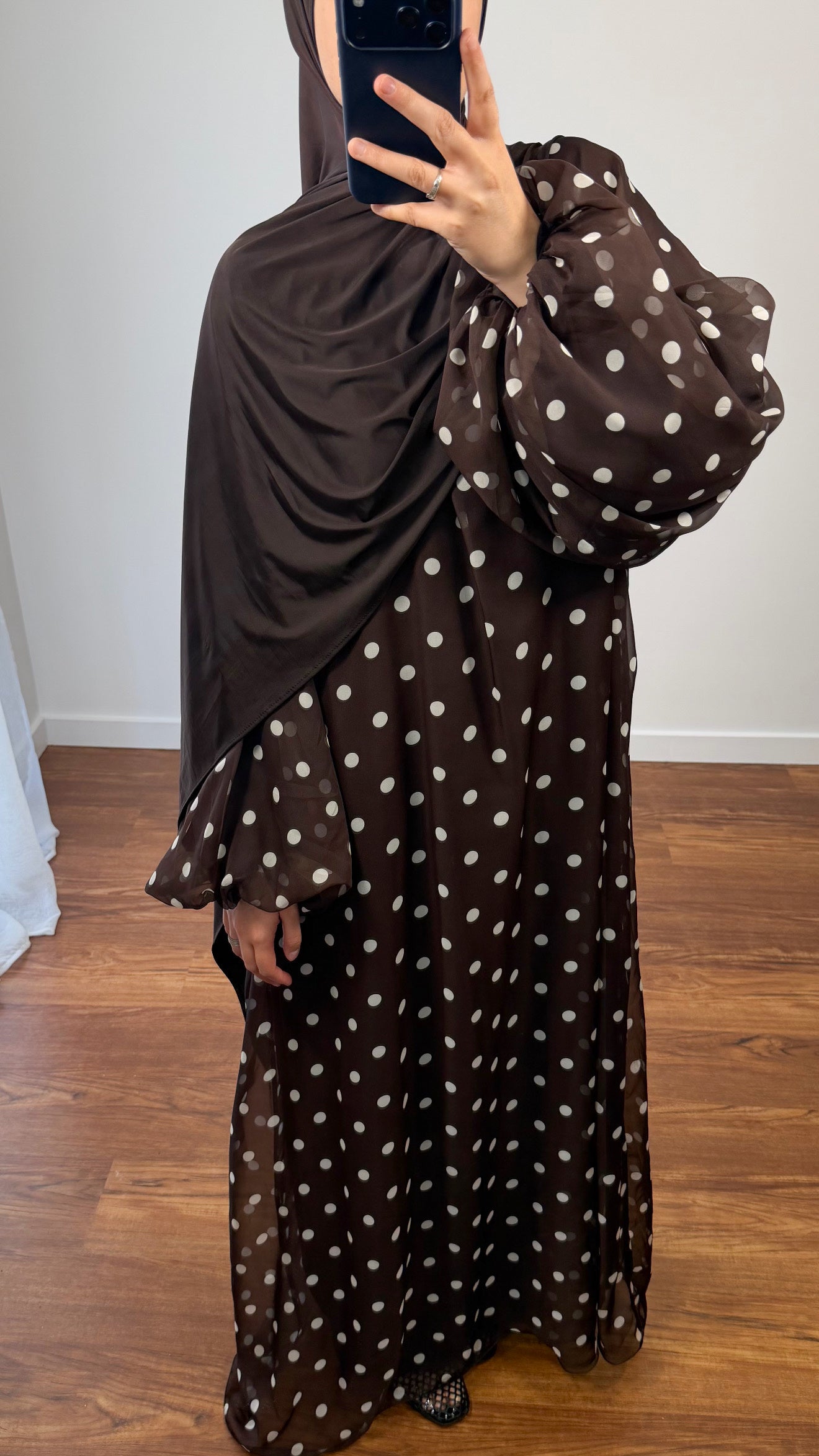 ROBE À POIS MARRON