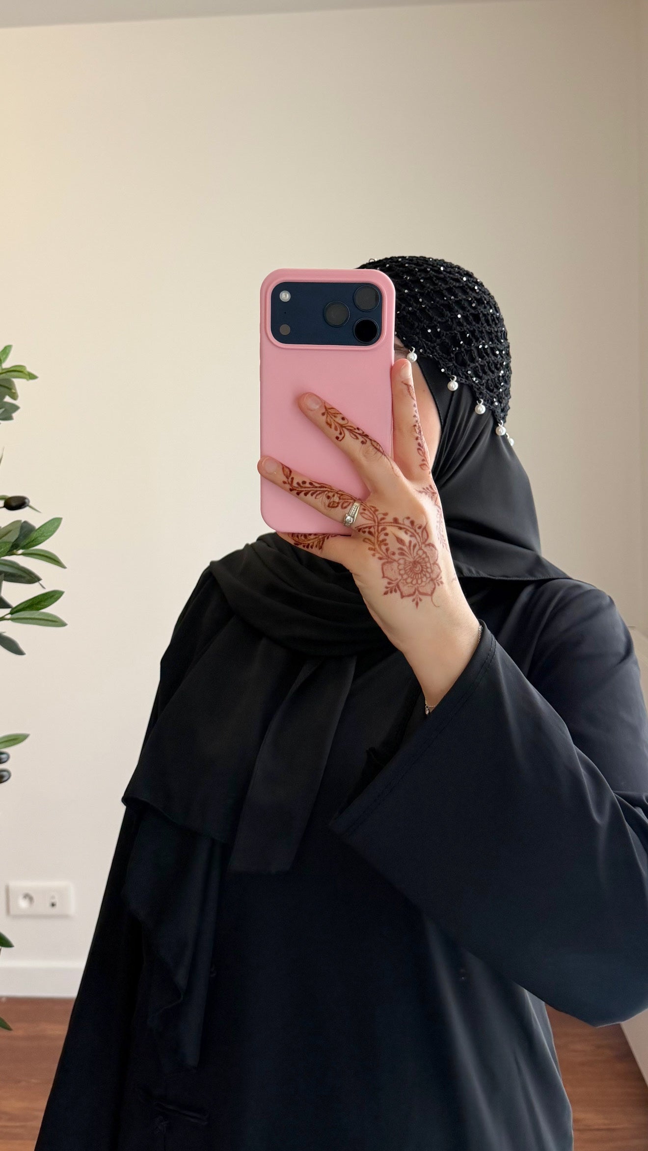 BONNET CROCHET PERLE NOIR