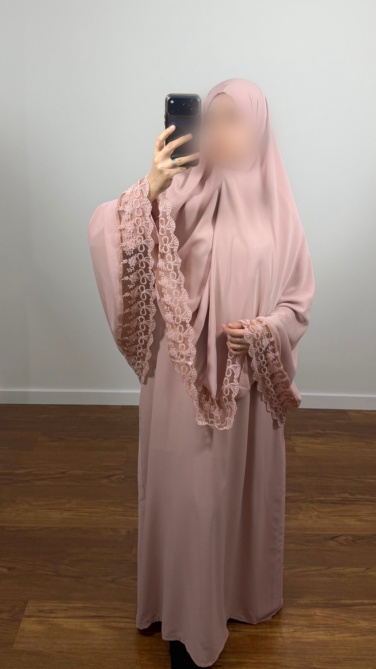 ENSEMBLE DE PRIÈRE DENTELLE ROSE POUDRÉ