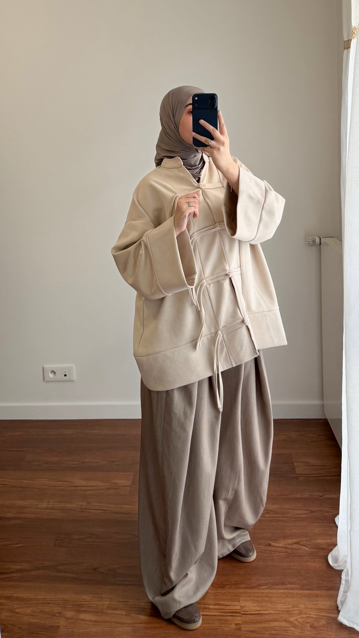 HAUT TOKYO EN DAIM BEIGE
