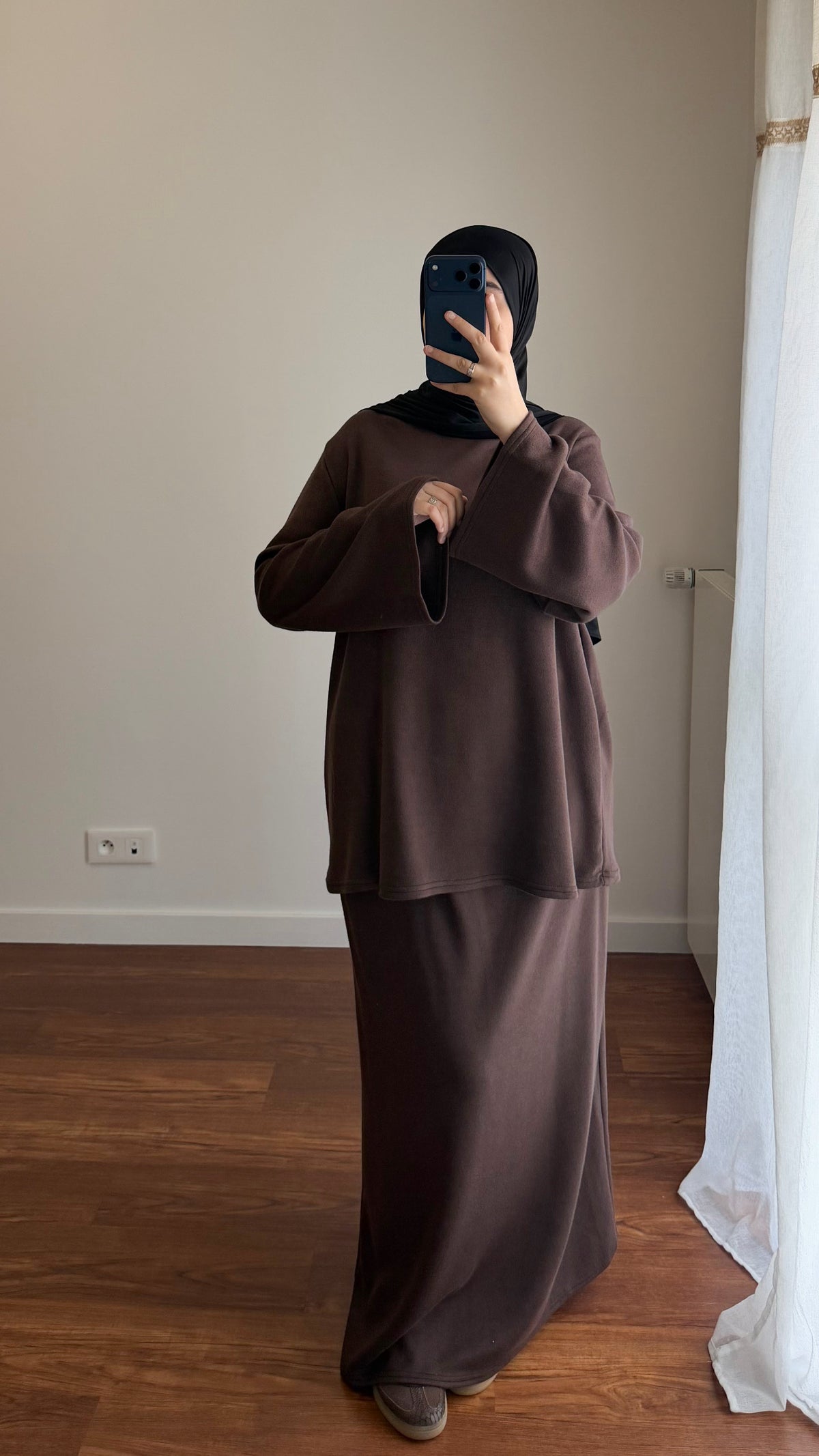 ENSEMBLE JUPE EN MAILLE MARRON