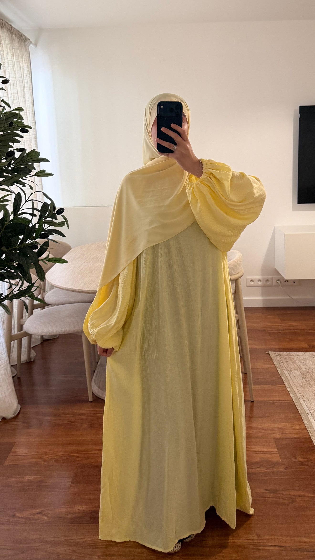 ABAYA AYAT MANCHES BOUFFANTES JAUNE