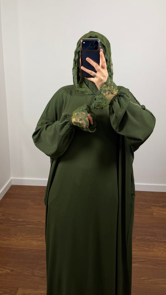ROBE DE PRIÈRE DENTELLE VERT KAKI