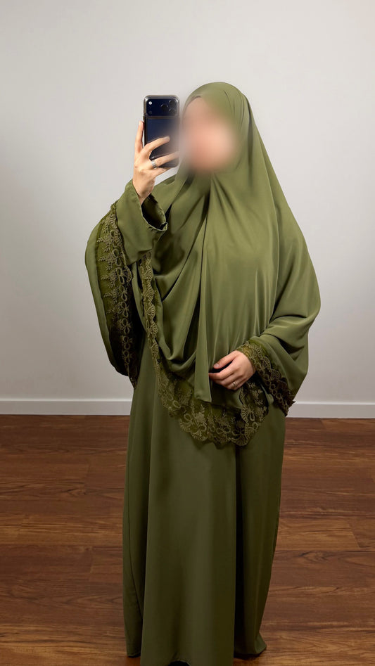 ENSEMBLE DE PRIÈRE DENTELLE VERT