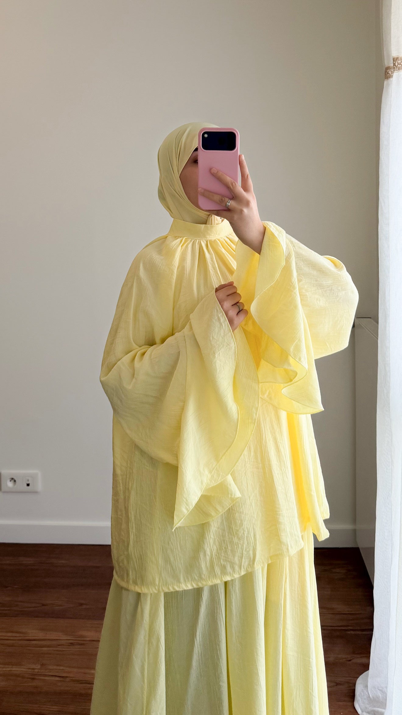 ENSEMBLE JUPE NUSSAYBAH JAUNE