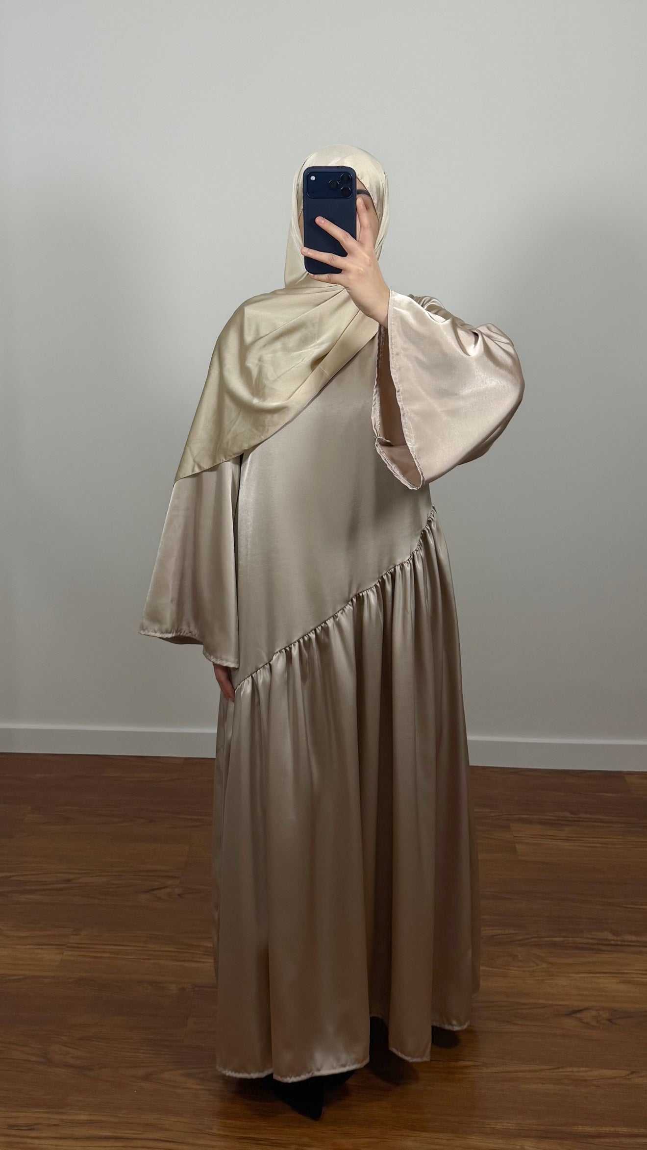 ROBE SIA BEIGE