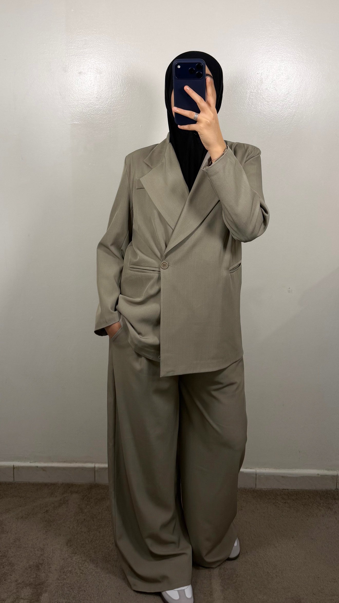 ENSEMBLE BLAZER TAUPE