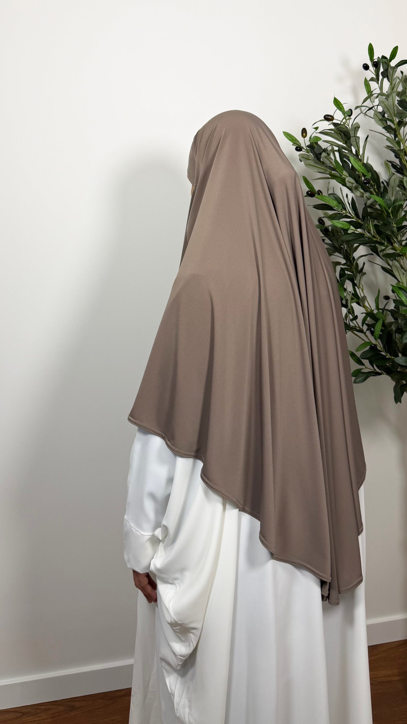 KHIMAR MI-LONG TAUPE EN JERSEY PREMIUM