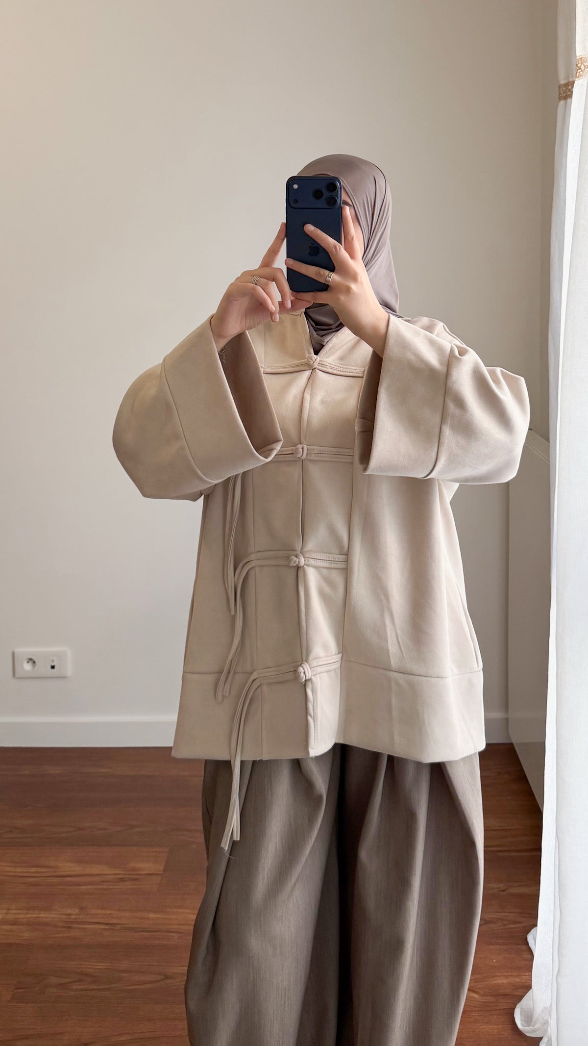 HAUT TOKYO EN DAIM BEIGE