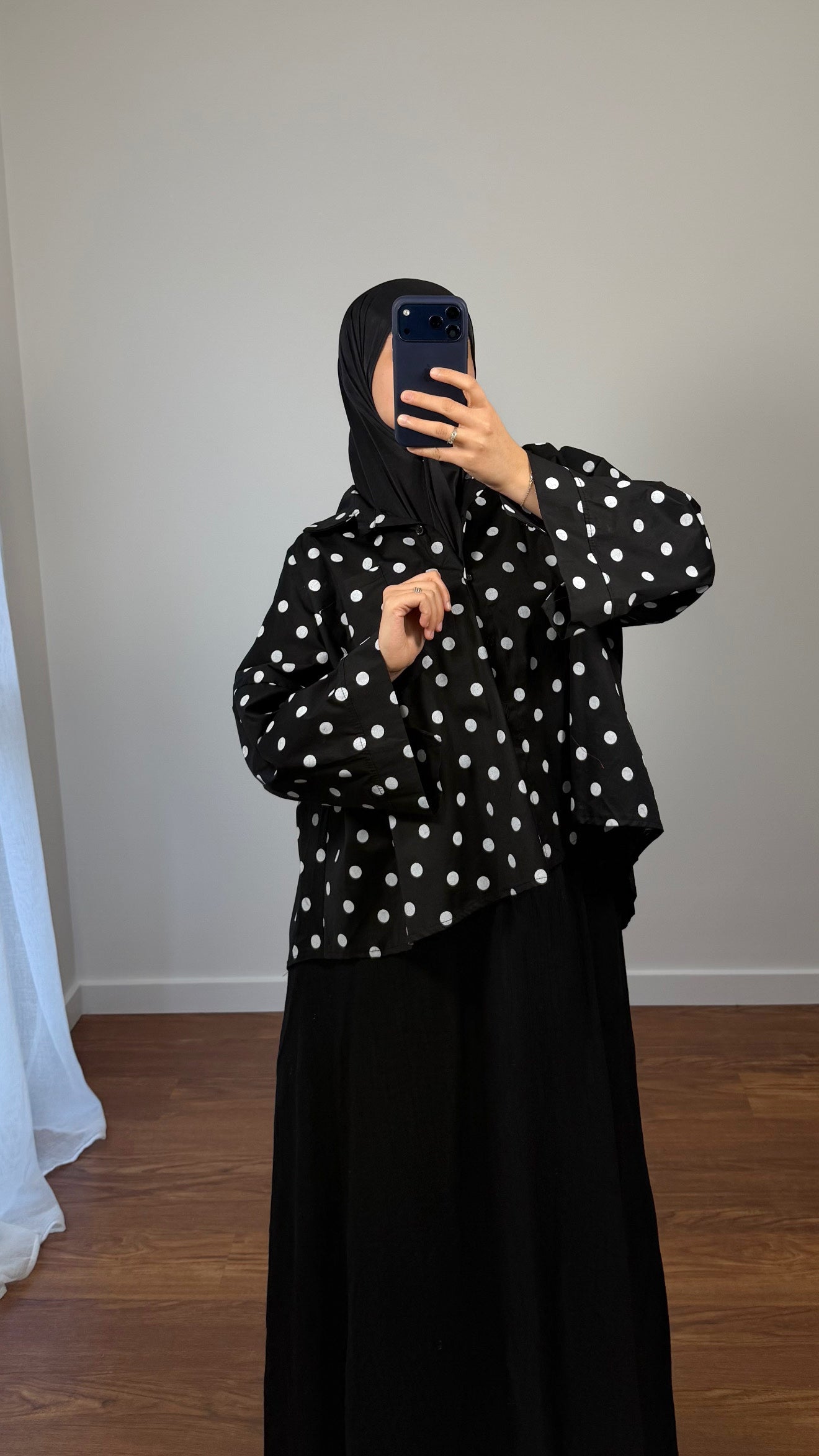 CHEMISE À POIS NOIR