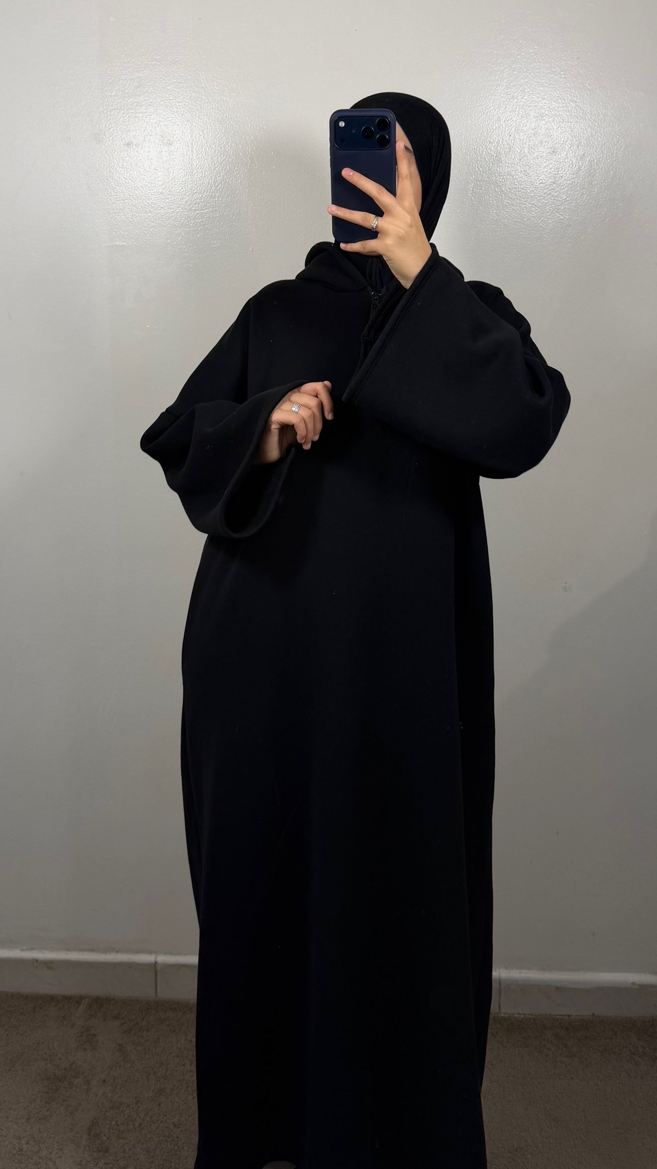 ROBE SWEAT AMIRA NOIR