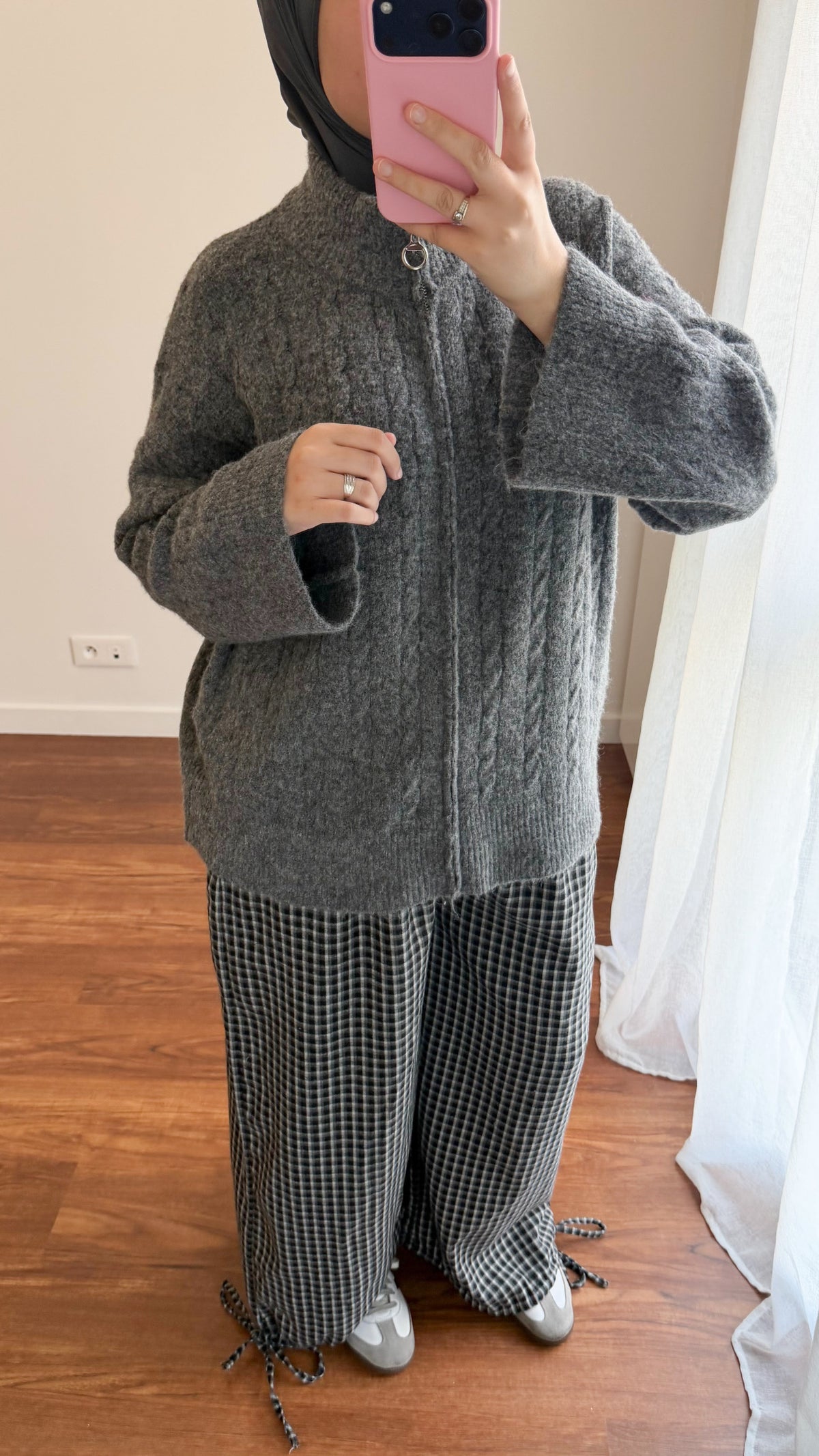 GILET ZIPPÉ MOTIF TORSADÉ GRIS