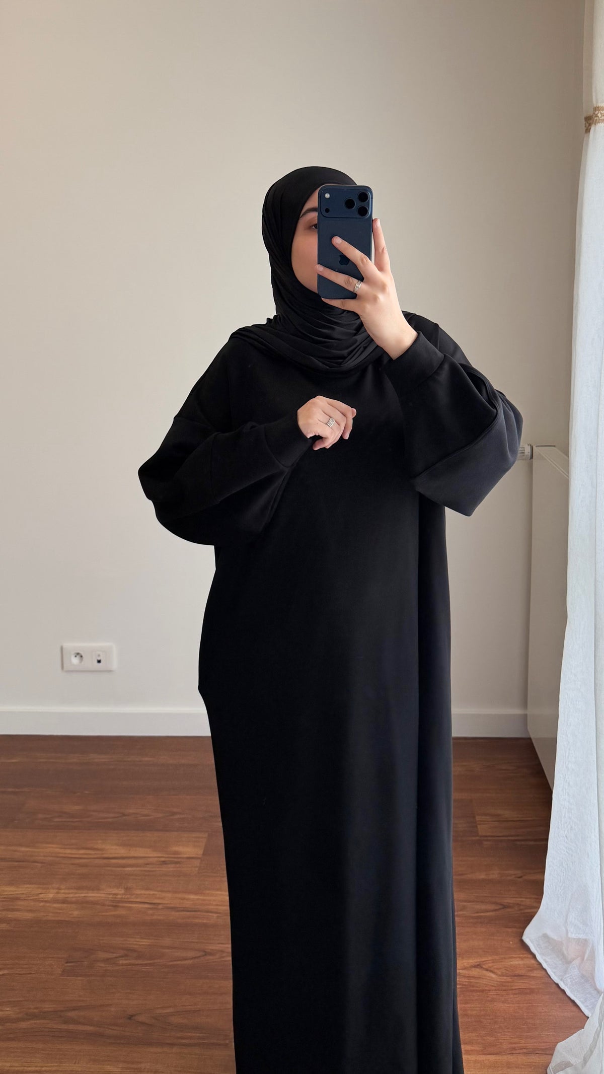 ROBE SWEAT NOIR