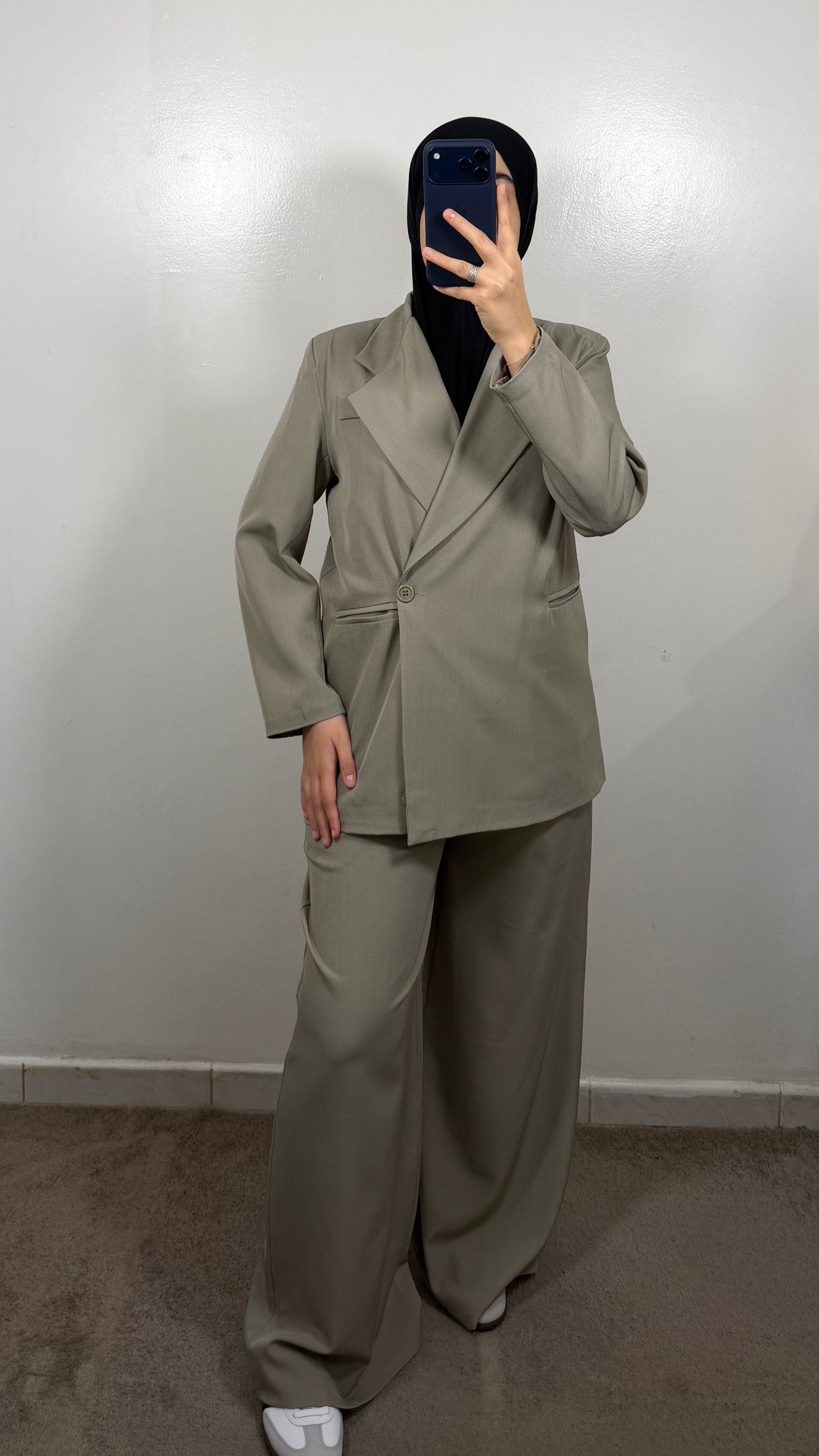 ENSEMBLE BLAZER TAUPE