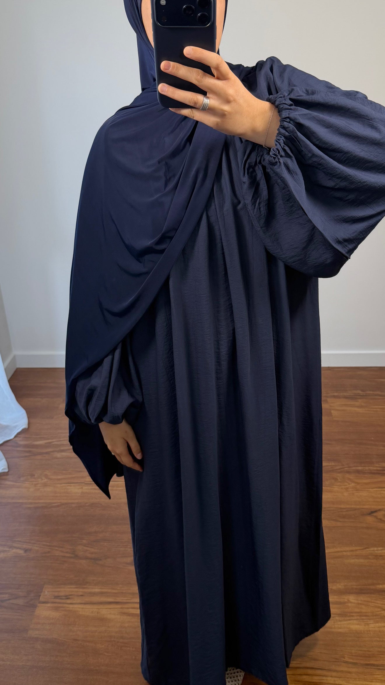 ABAYA AYAT MANCHES BOUFFANTES BLEU MARINE