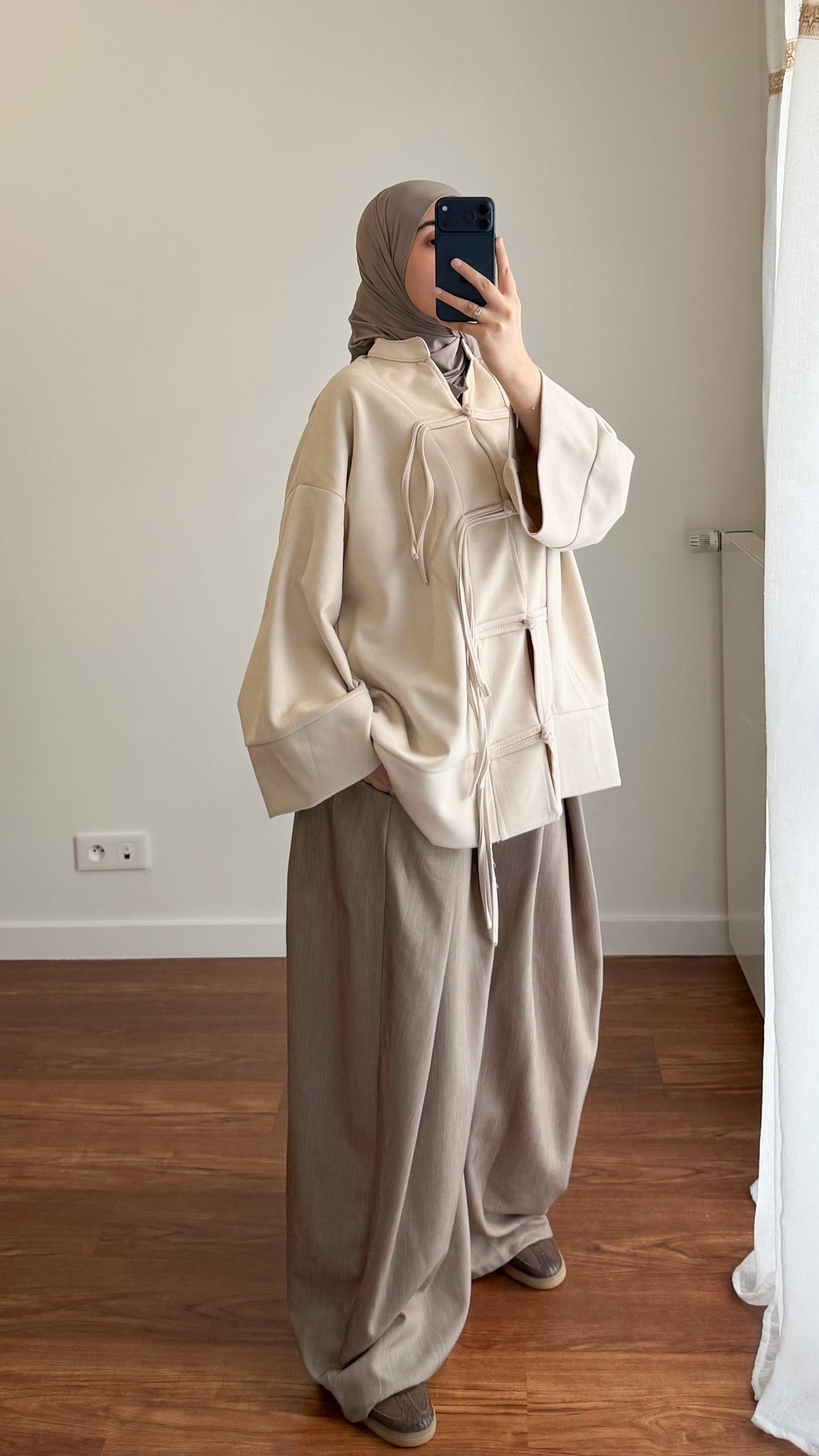 HAUT TOKYO EN DAIM BEIGE