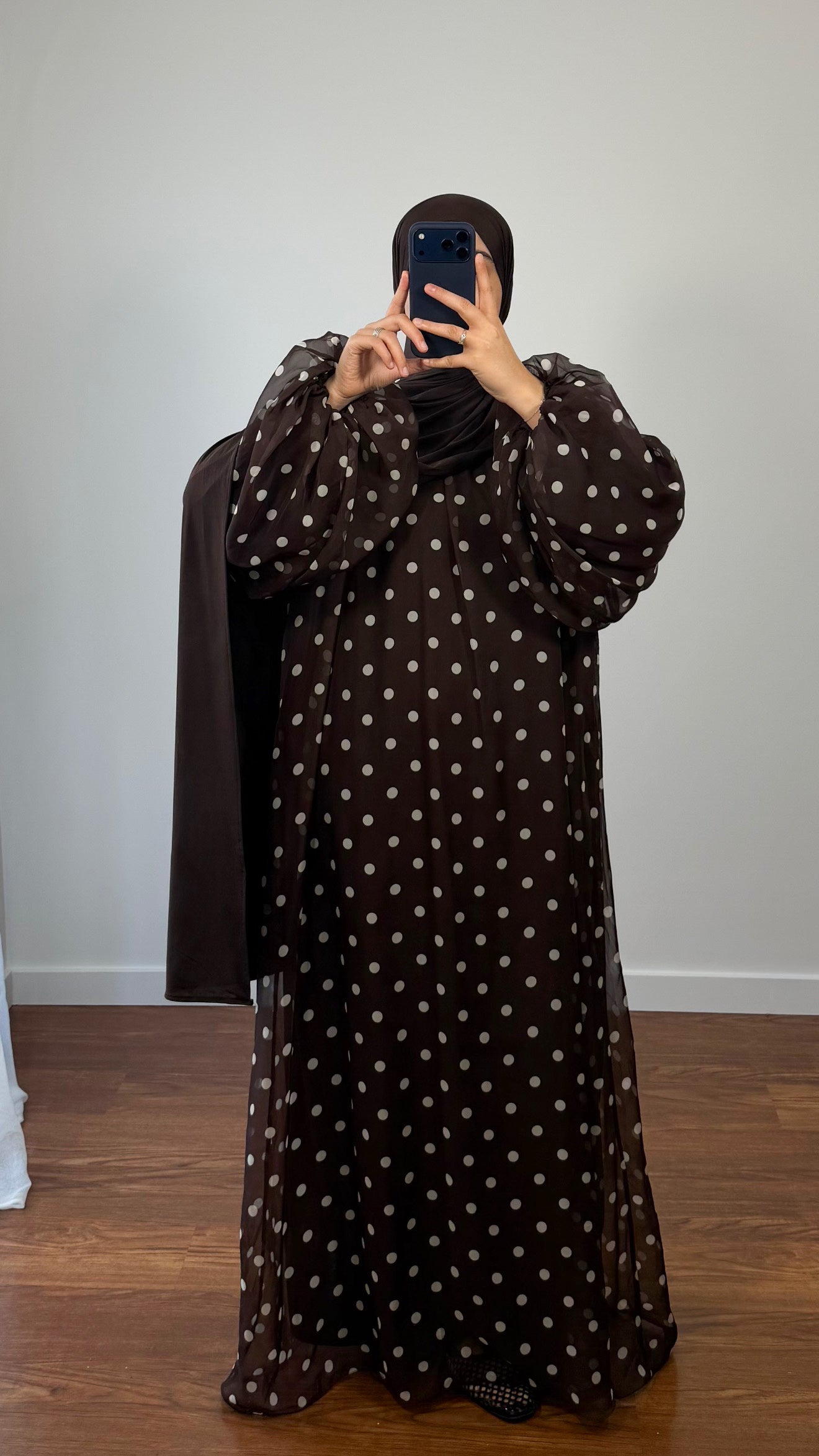 ROBE À POIS MARRON