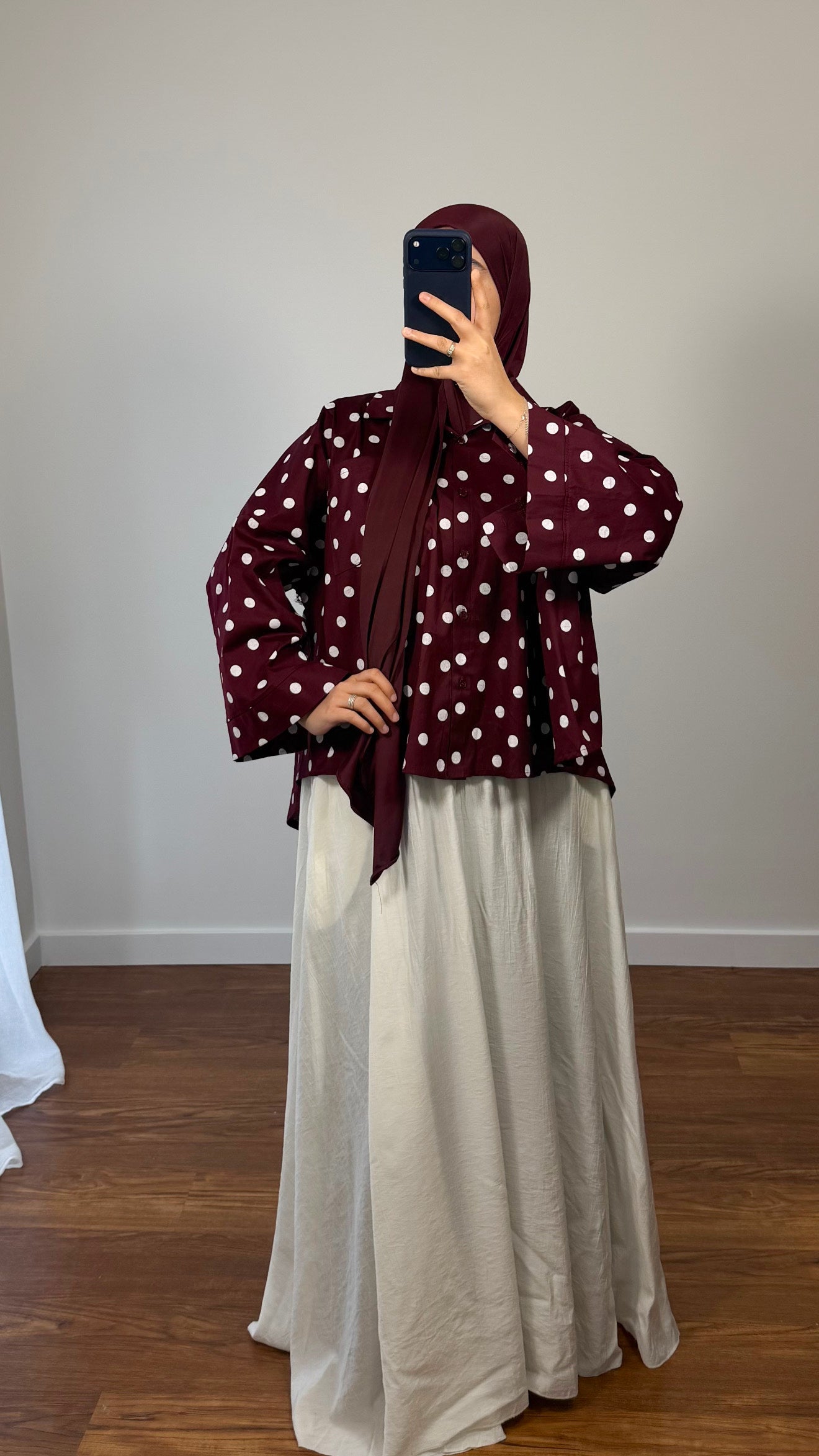 CHEMISE À POIS BORDEAU