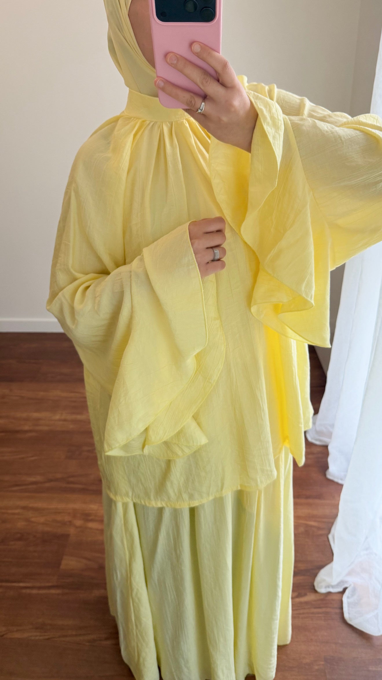 ENSEMBLE JUPE NUSSAYBAH JAUNE