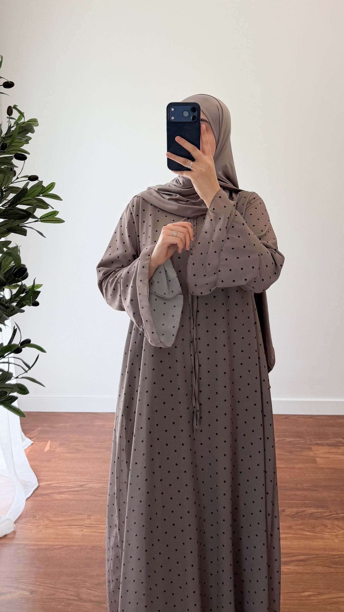 ROBE À PETITS POIS TAUPE