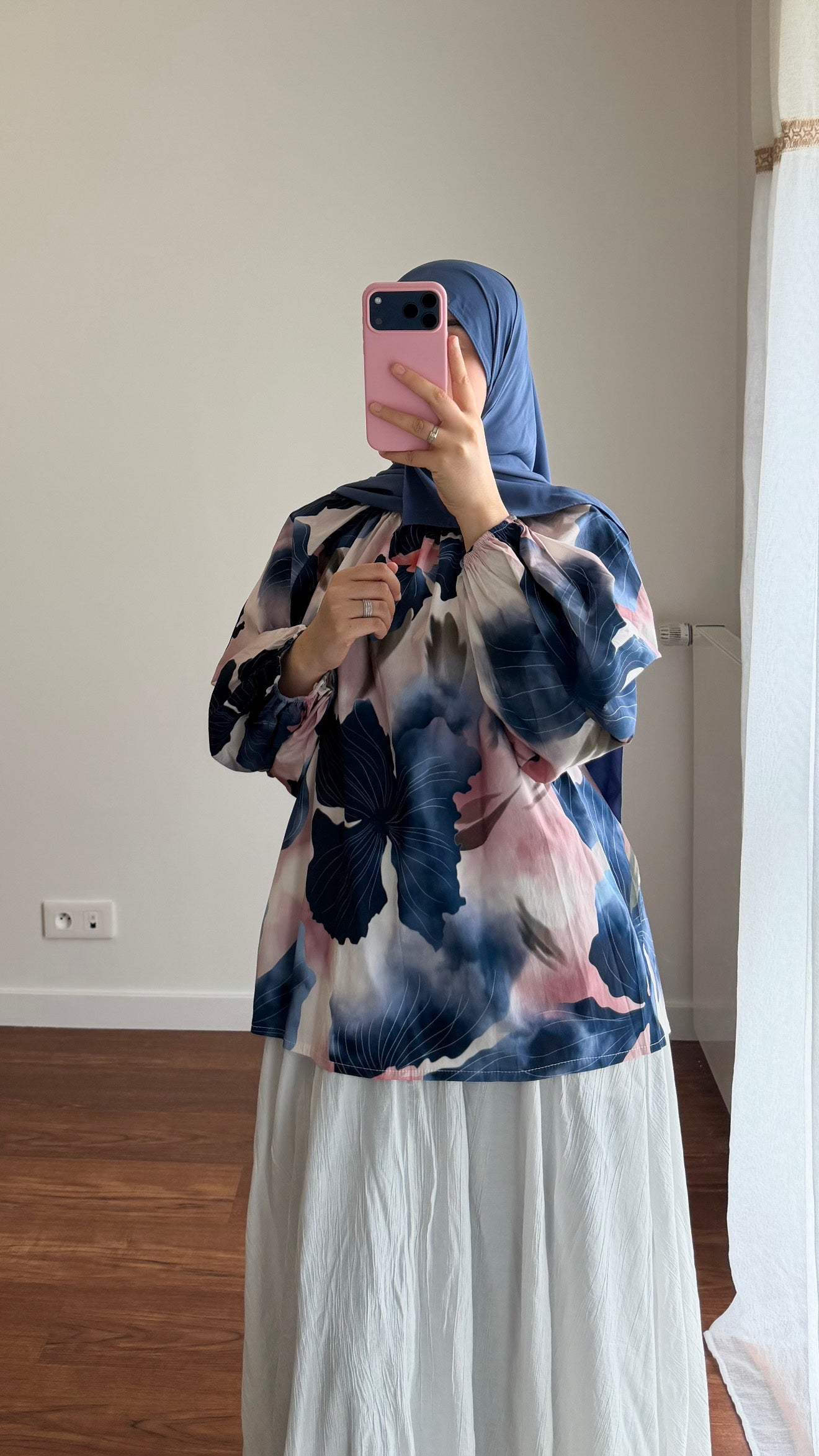 BLOUSE FLEURIE BLEU MARINE