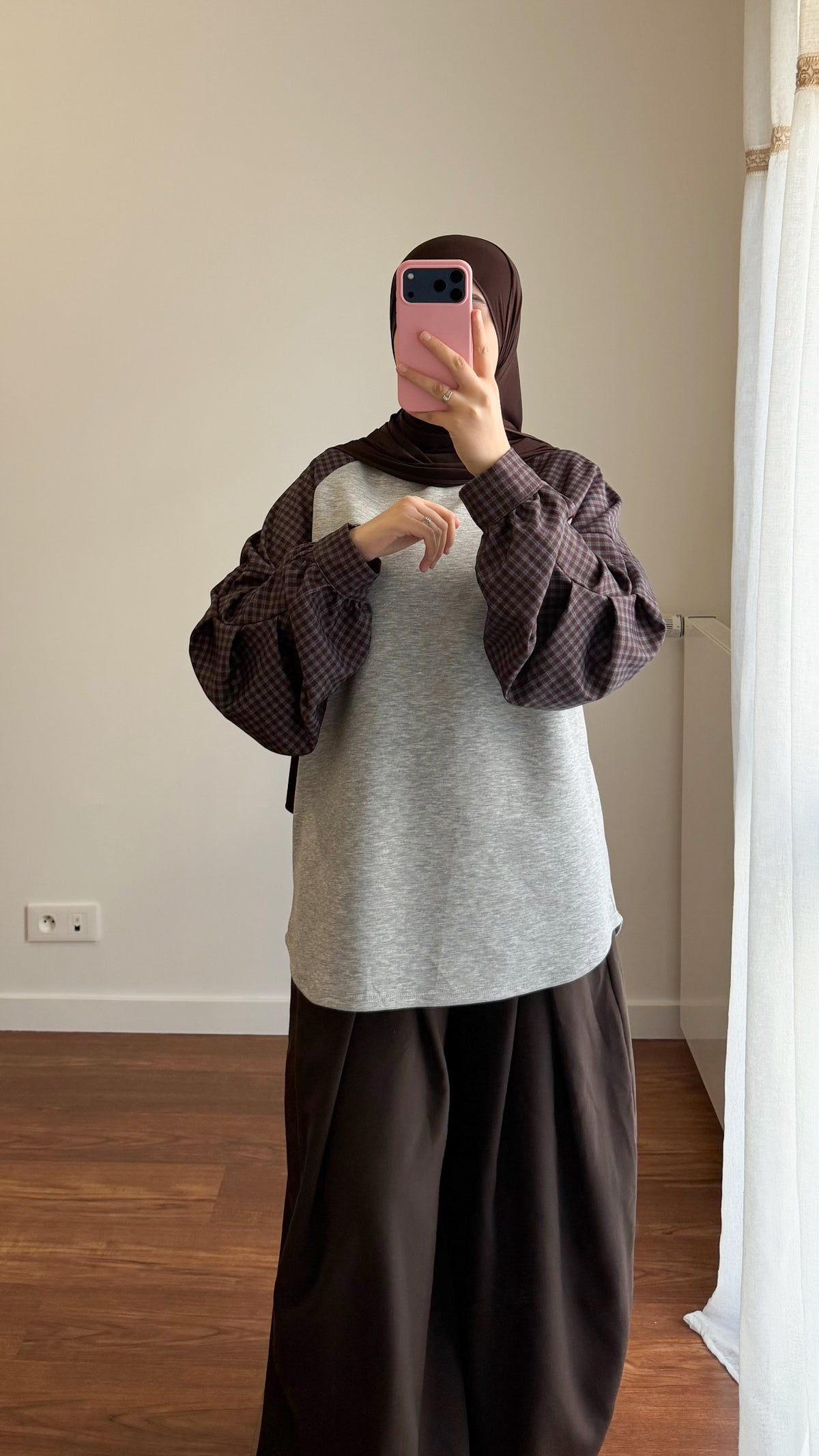 SWEAT BI-MATIÈRE GRIS