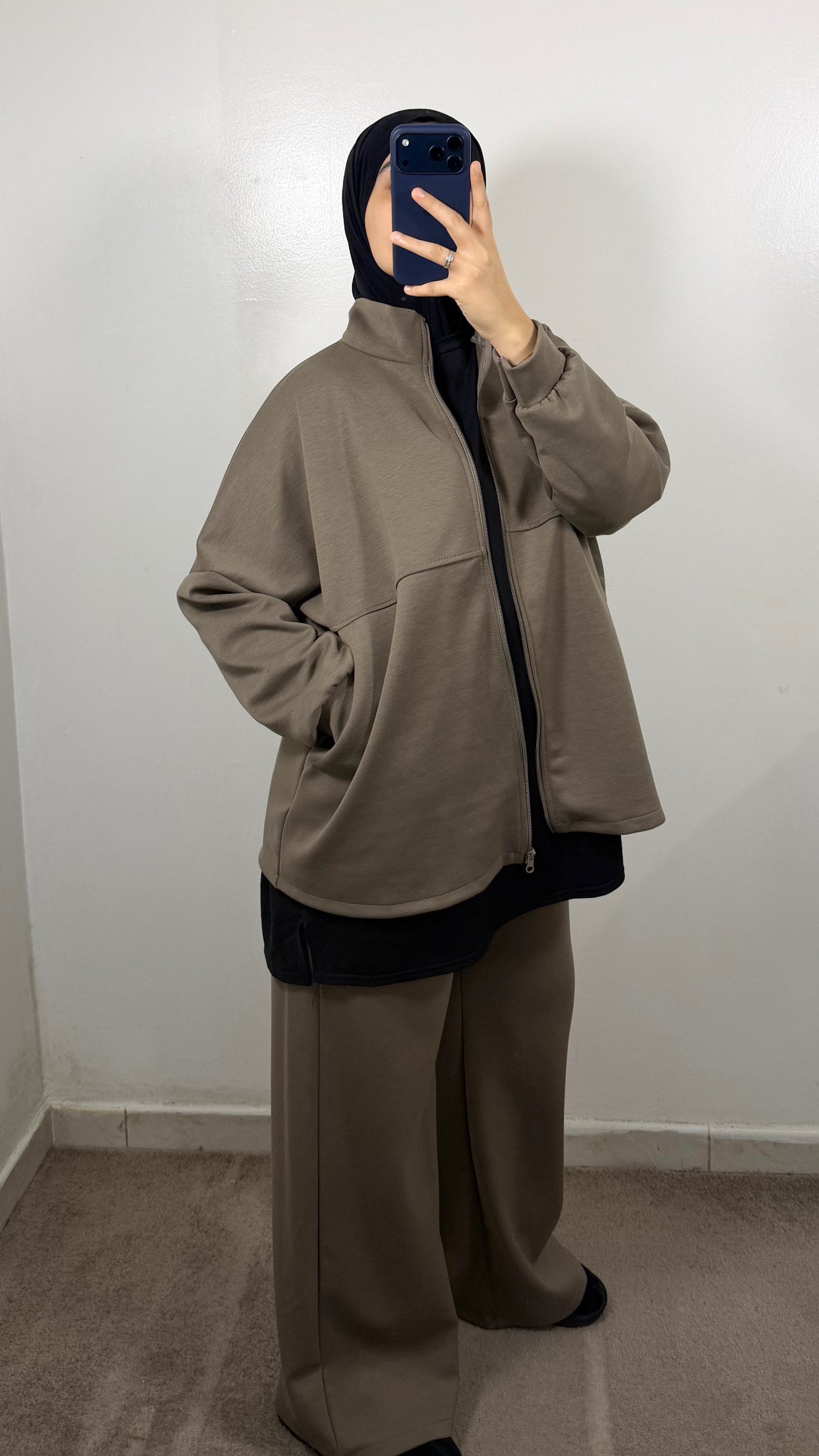 ENSEMBLE COMFY TAUPE