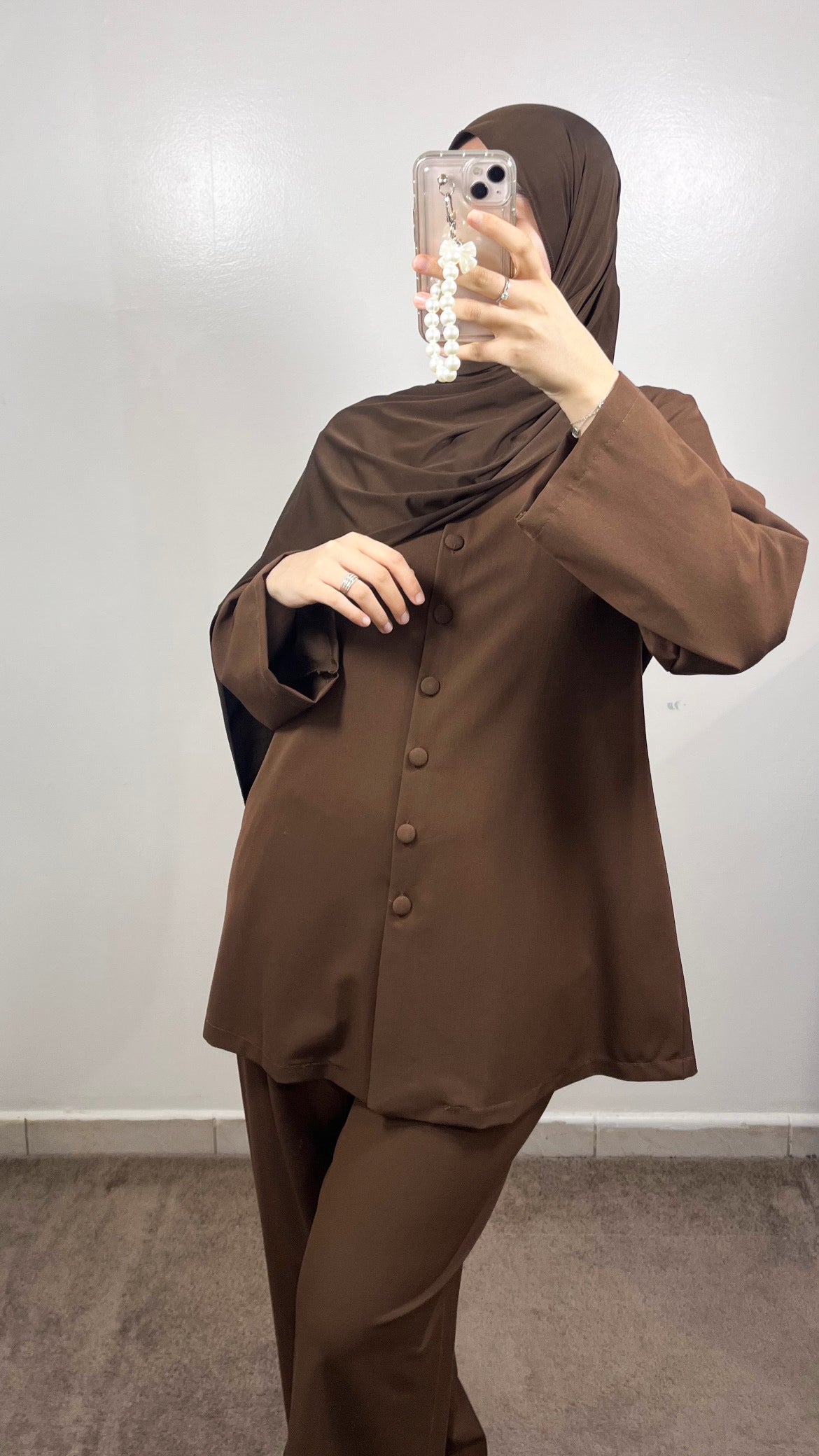 ENSEMBLE BOUTONNÉ MARRON