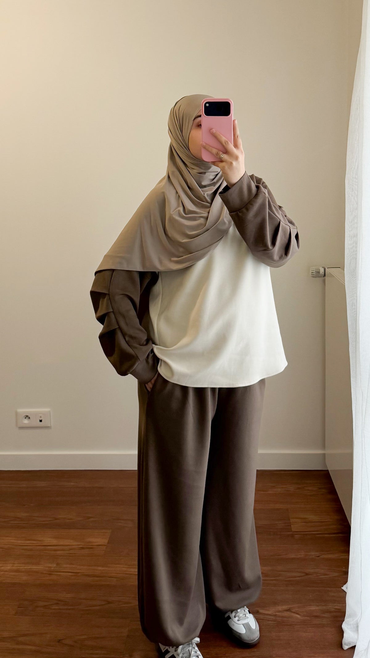 ENSEMBLE JOGGING BICOLORE TAUPE