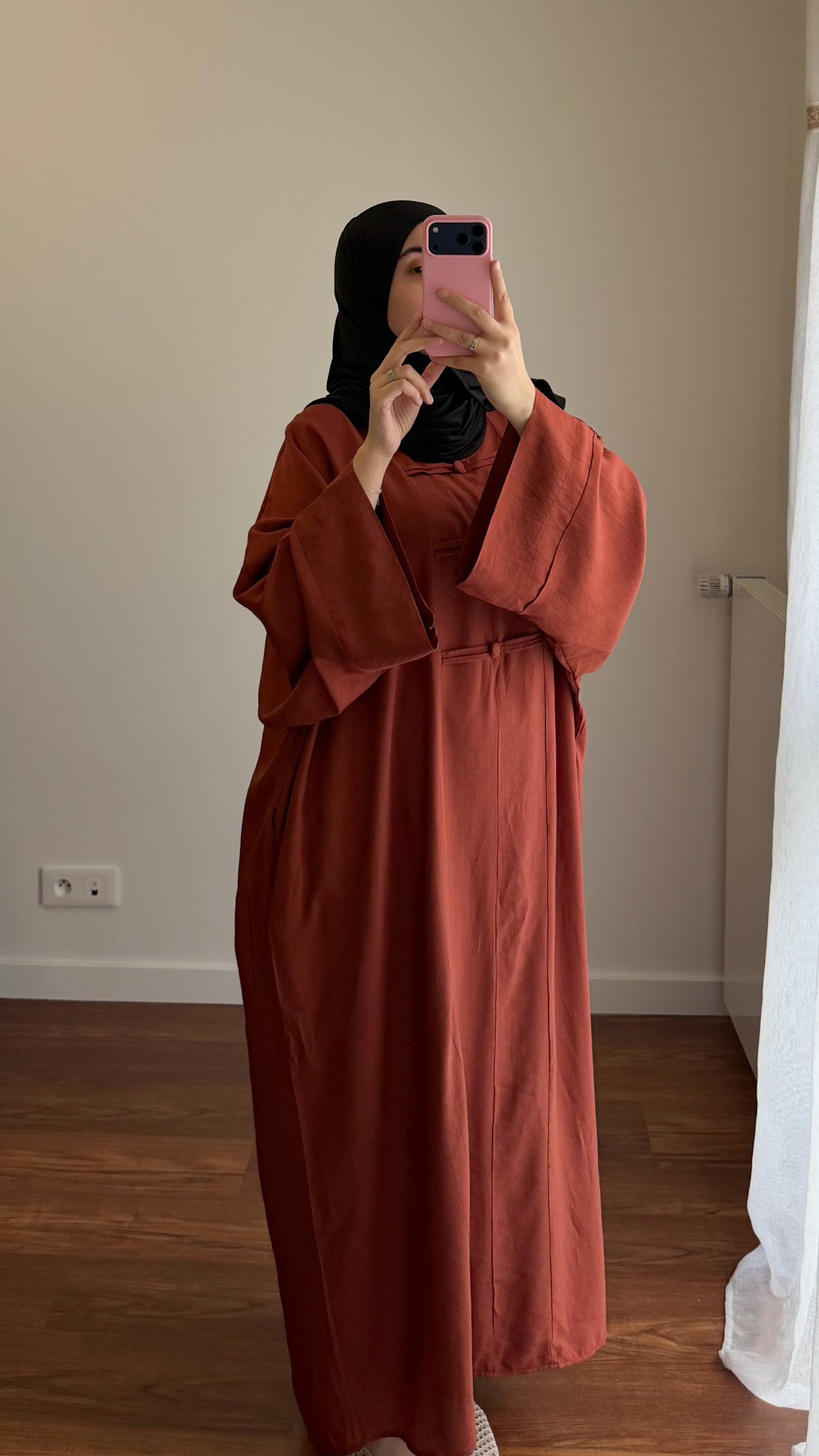 ABAYA TOYKO BRIQUE