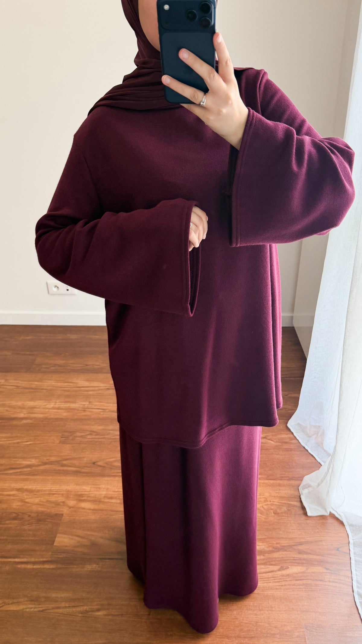 ENSEMBLE JUPE EN MAILLE BORDEAU