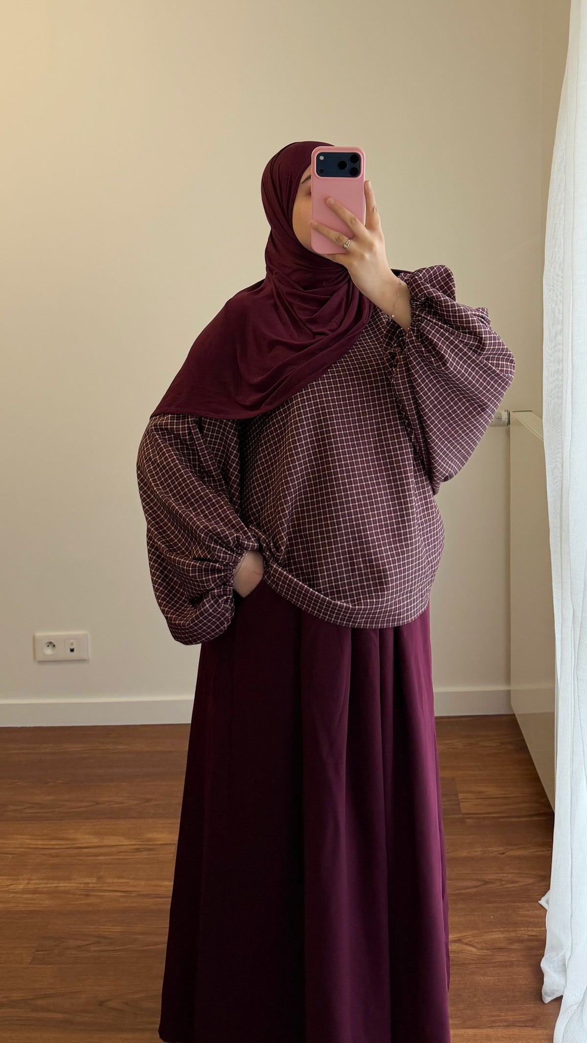 BLOUSE MANCHES BOUFFANTES MOTIF CARREAUX BORDEAU