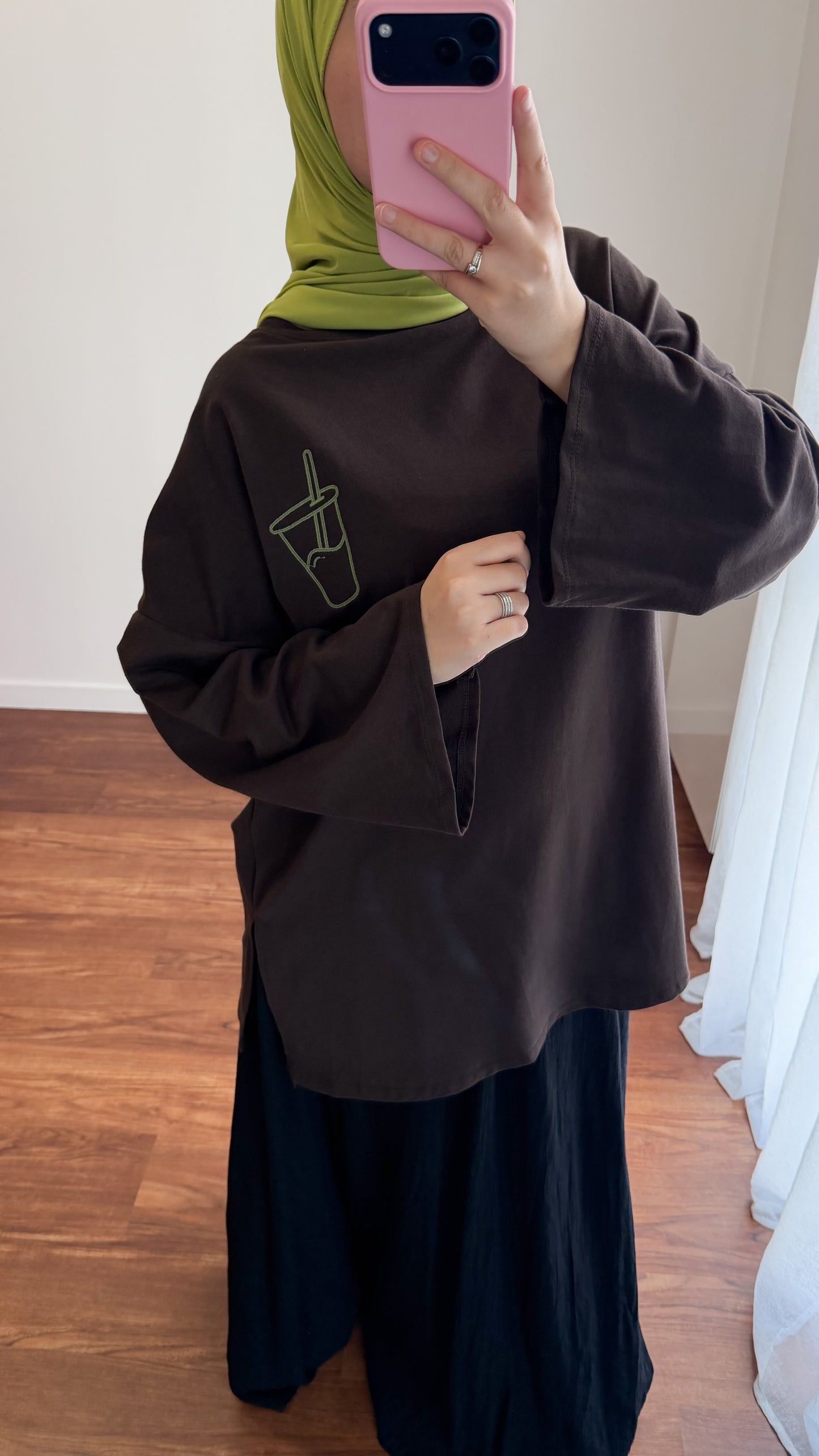 T-SHIRT MATCHA MARRON