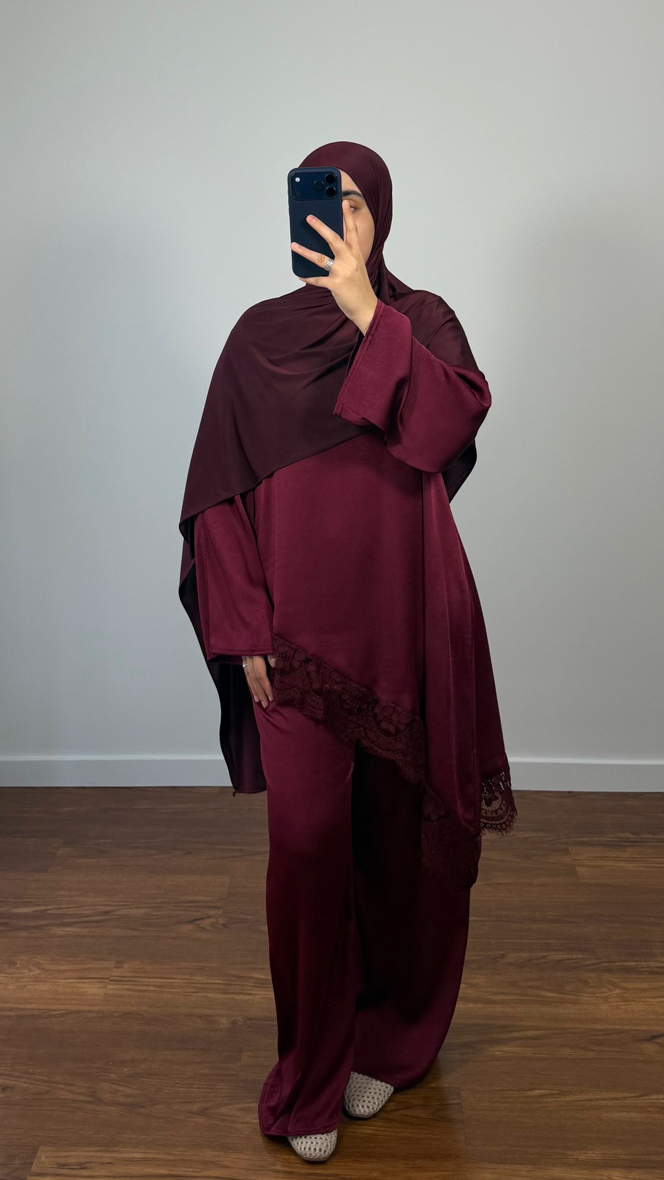 ENSEMBLE HAUT ASYMÉTRIQUE + PANTALON BORDEAU
